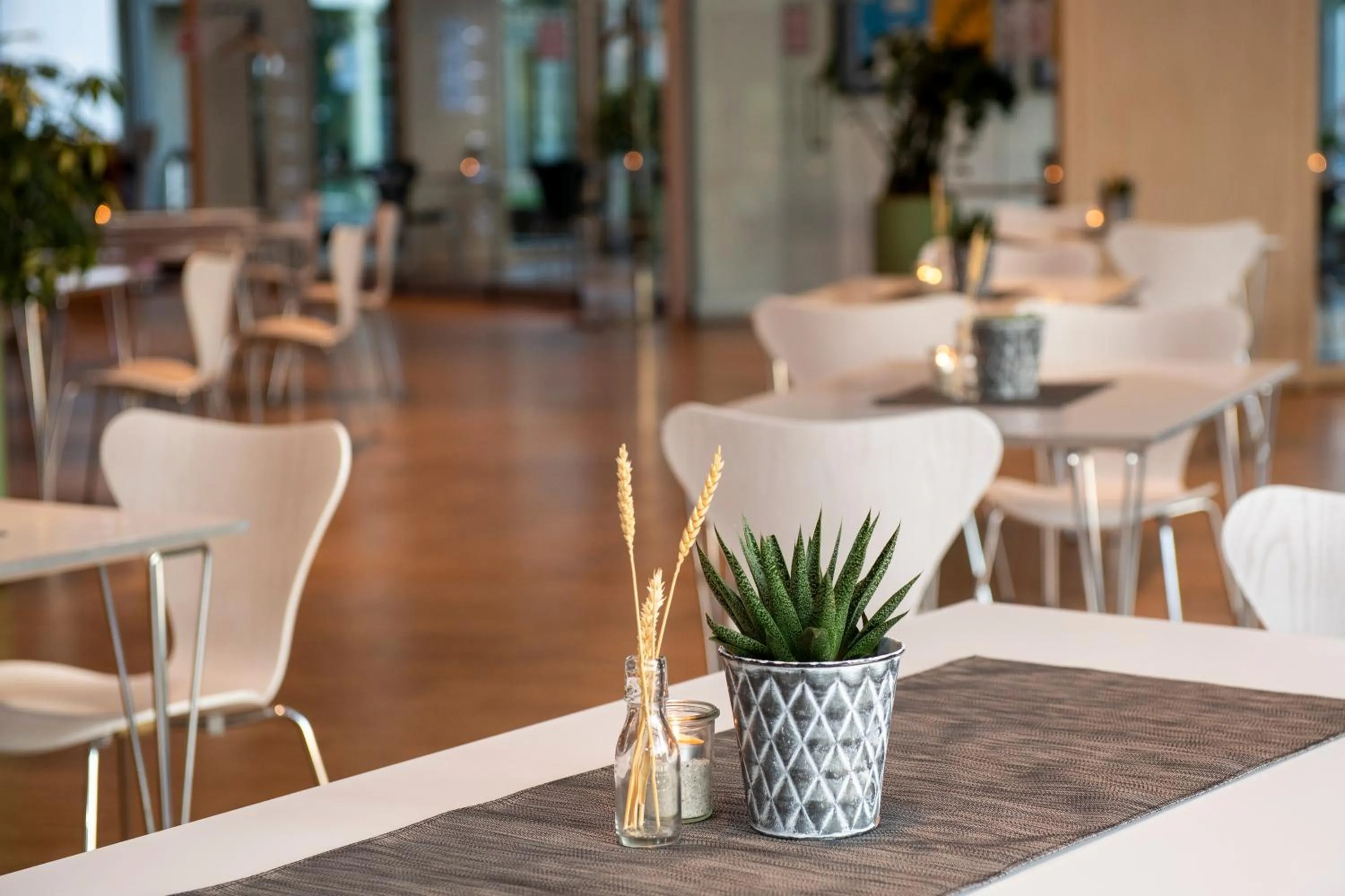 Restaurant/places to eat in GenoHotel Baunatal