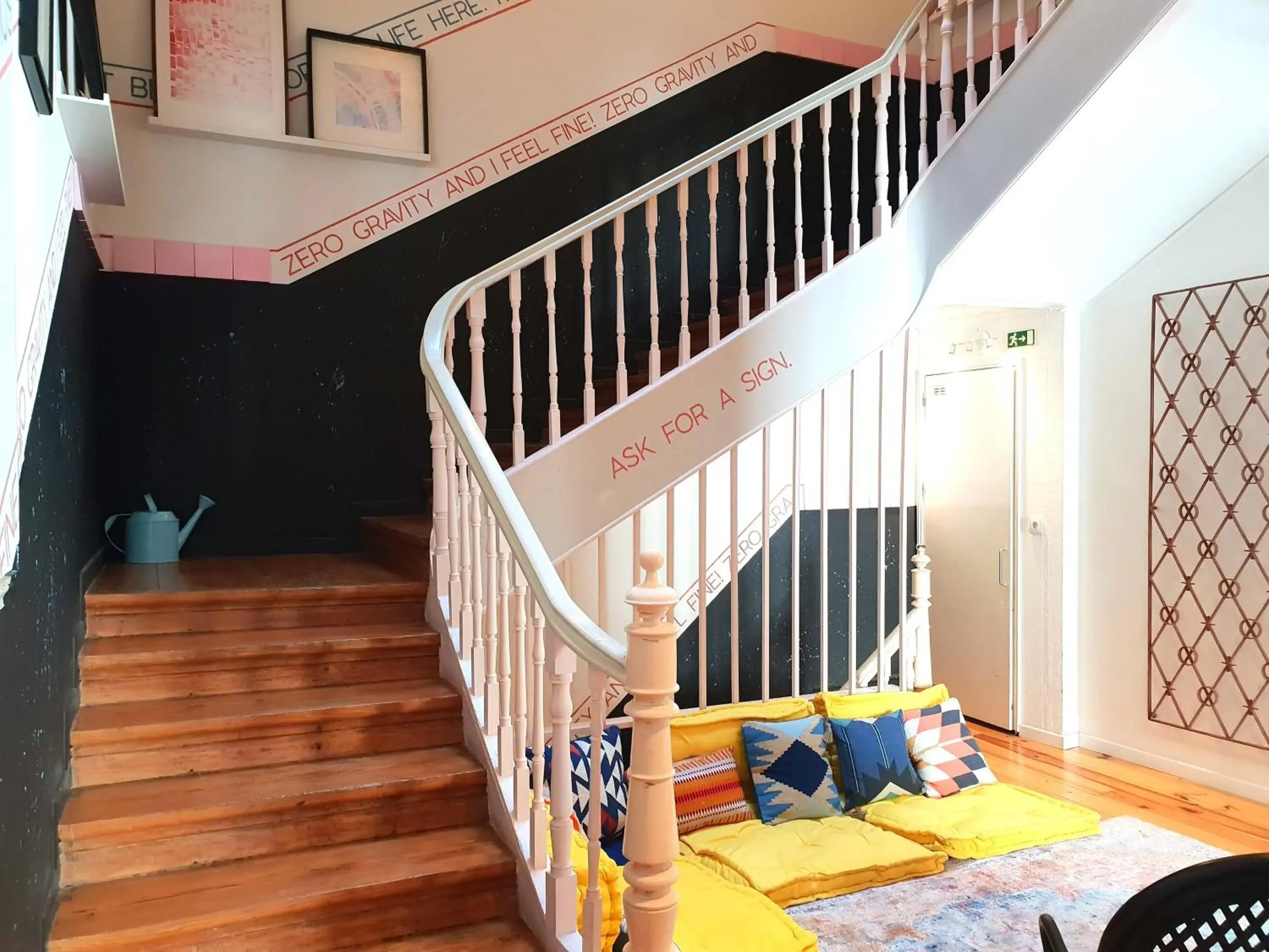 Property building in SUPERNOVA Hostel Property building in SUPERNOVA Hostel