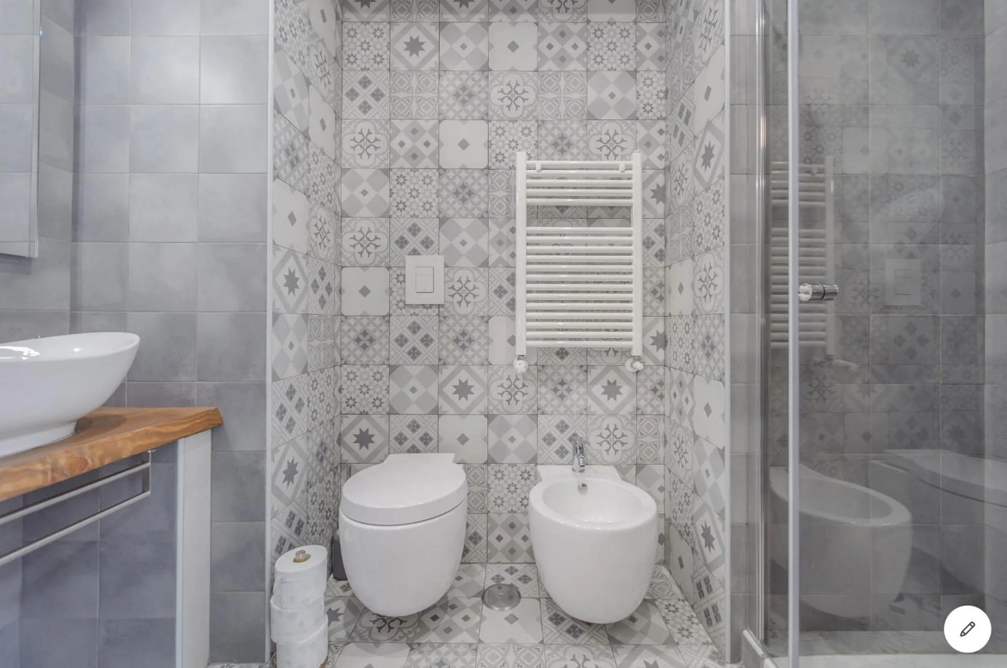 Museum Luxury Suites