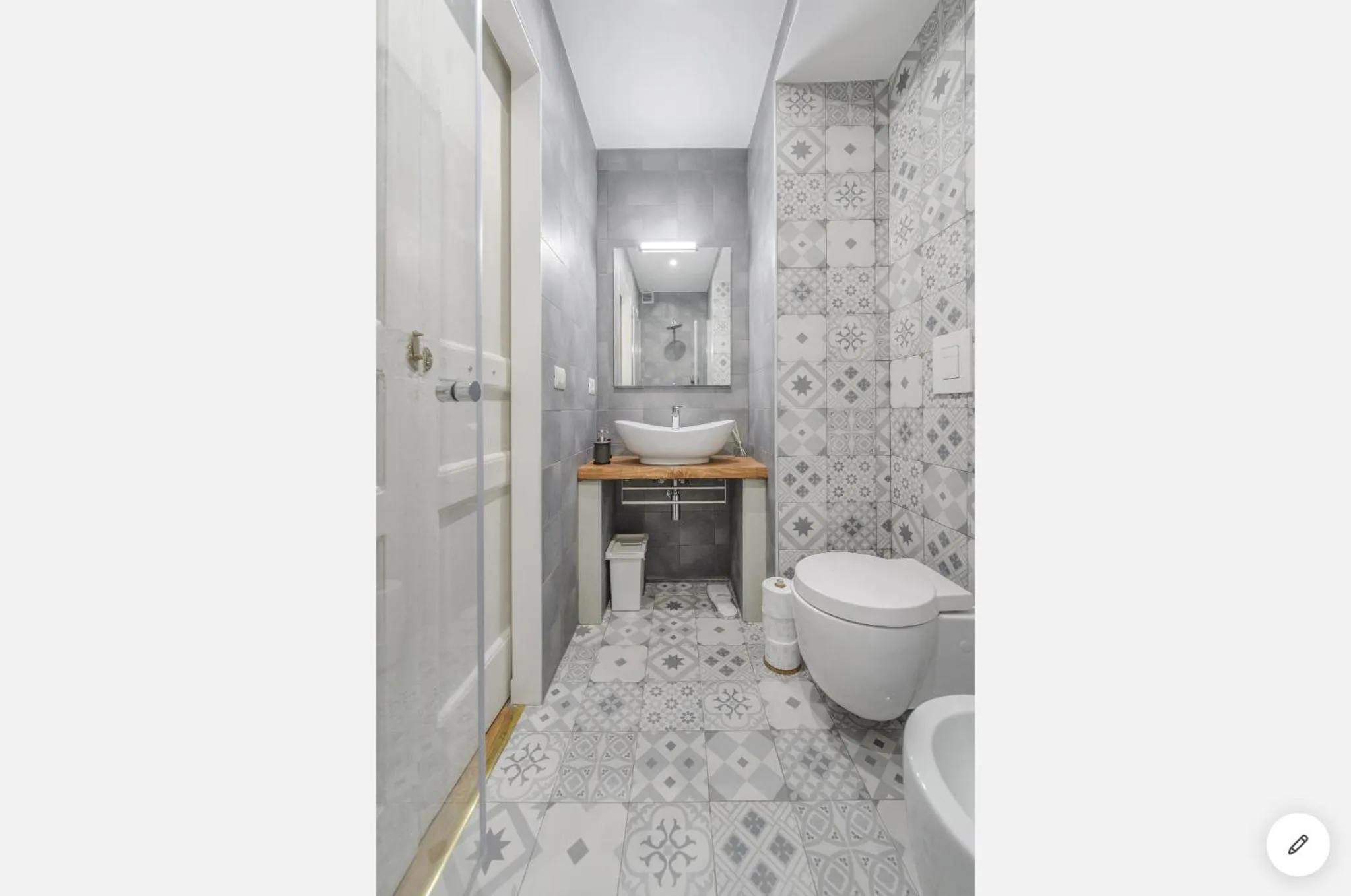 Museum Luxury Suites