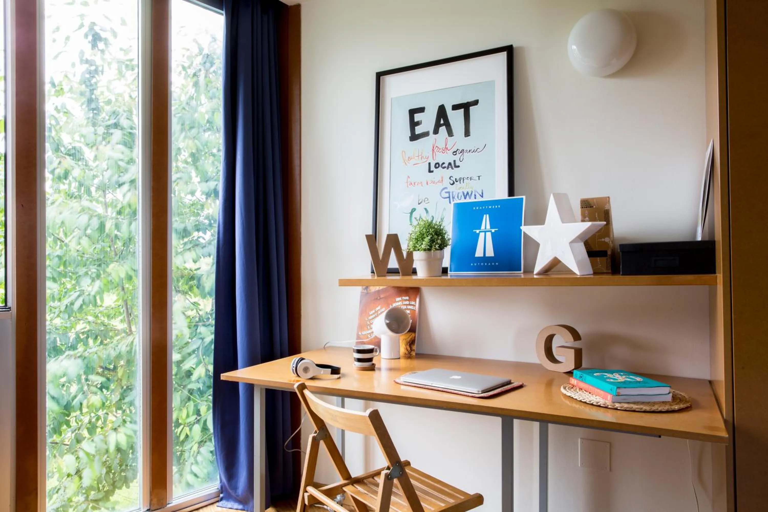 Property building in Residencia Universitaria Resa O Castro