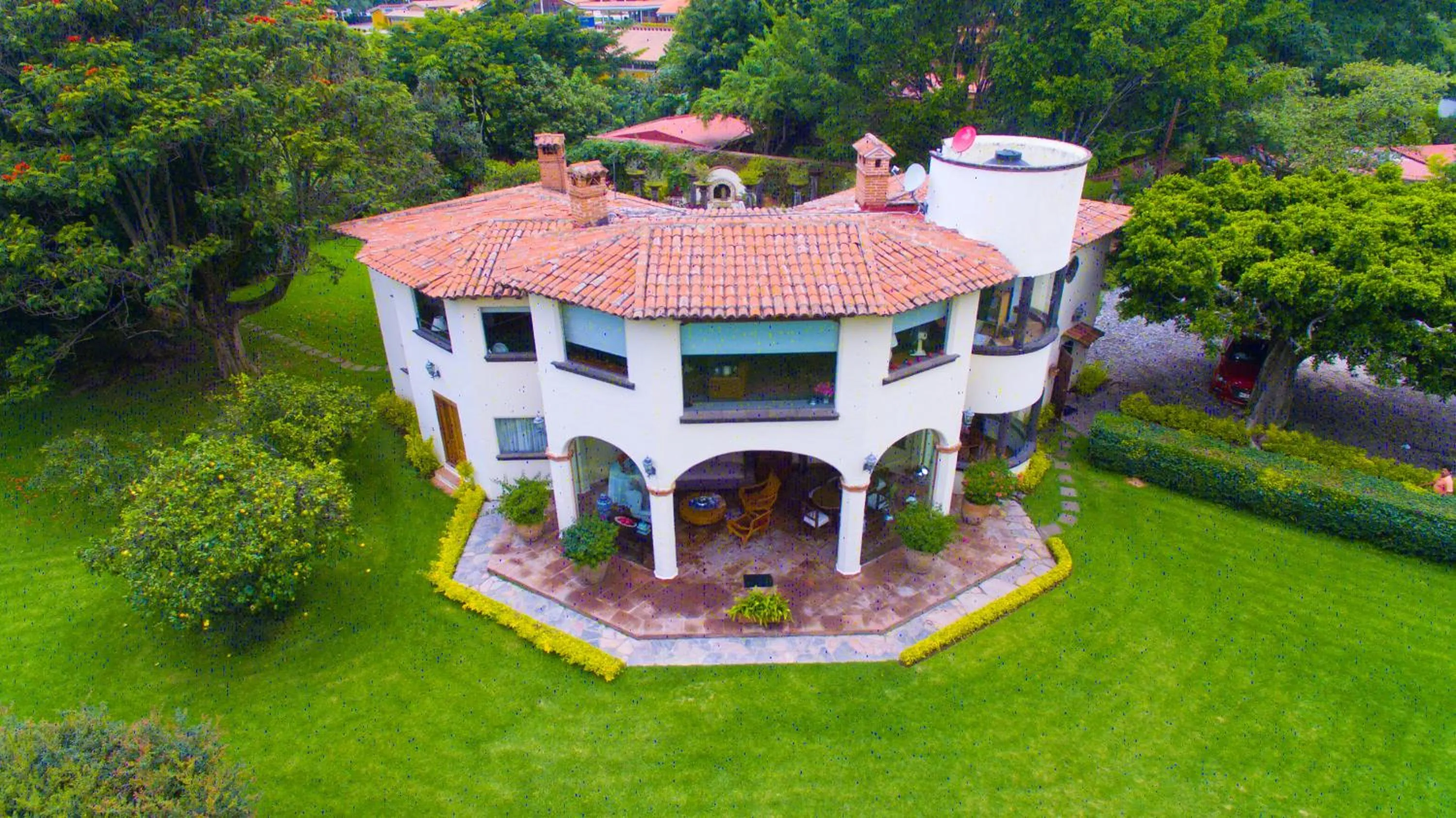 Bird's eye view in Casa Bugambilia, Un Pequeño Hotel en Tepoztlán