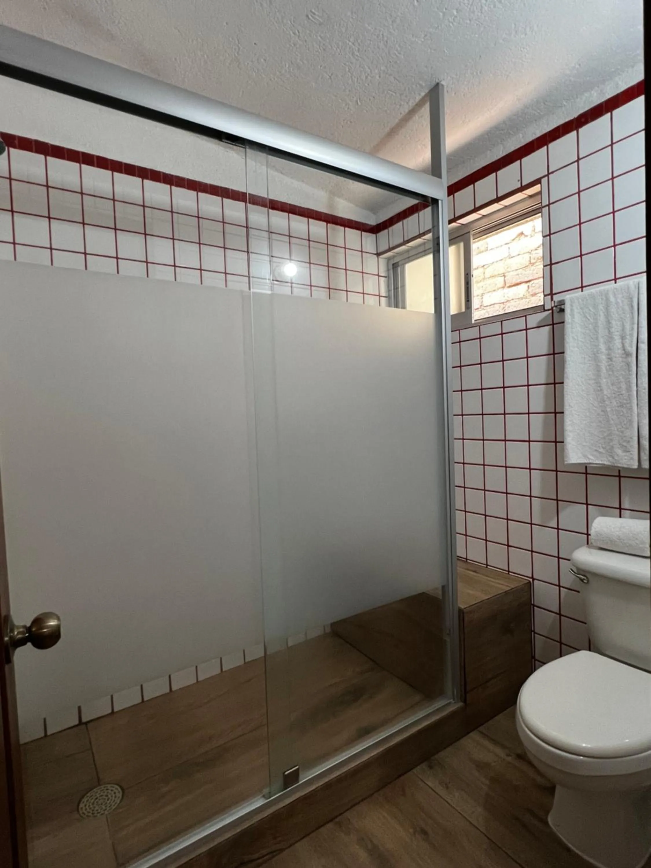 Shower in Casa Bugambilia, Un Pequeño Hotel en Tepoztlán