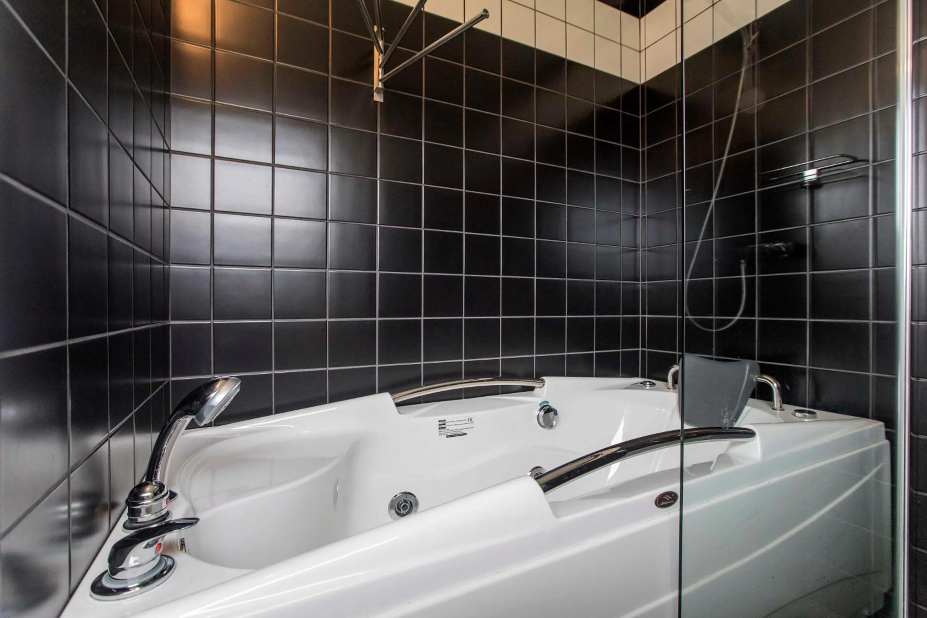 Bathroom in FaroeGuide