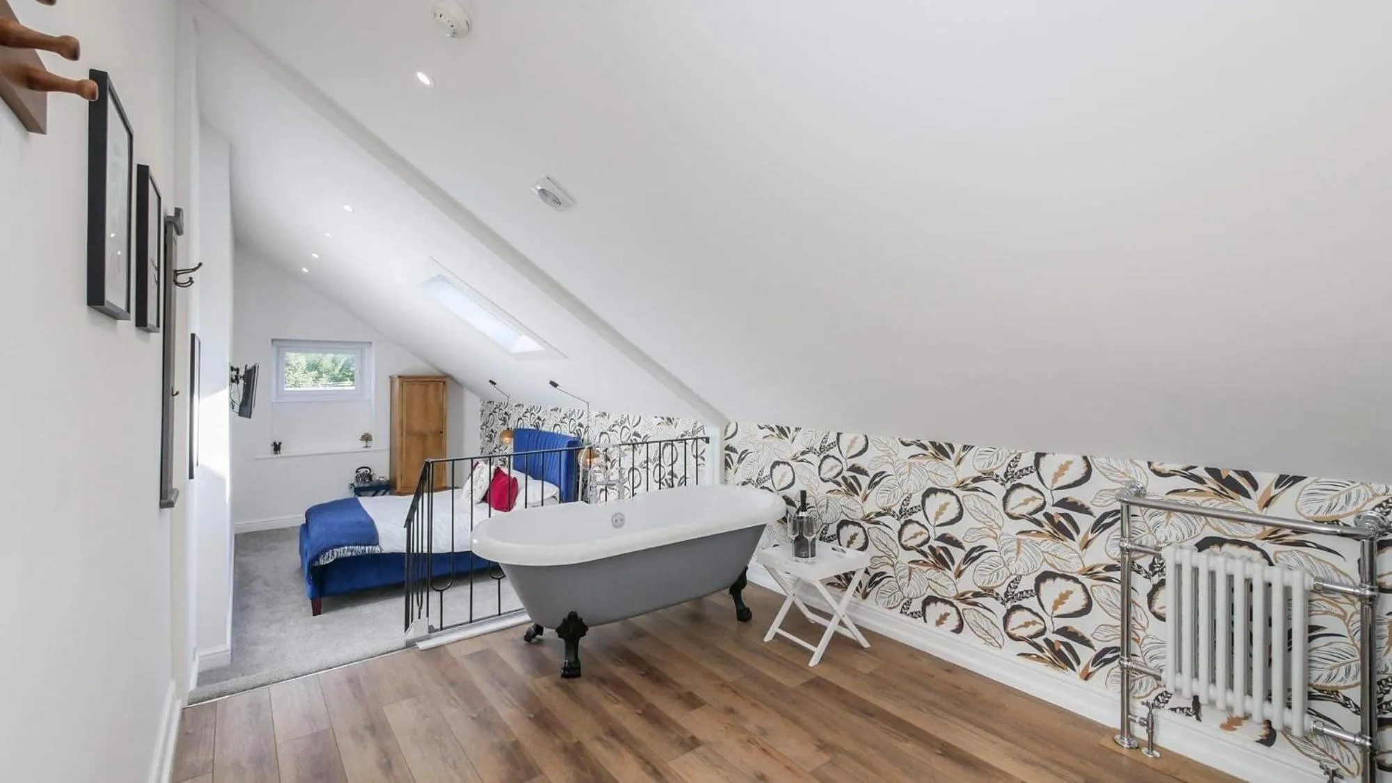 Bedroom in The Greenhead Hotel