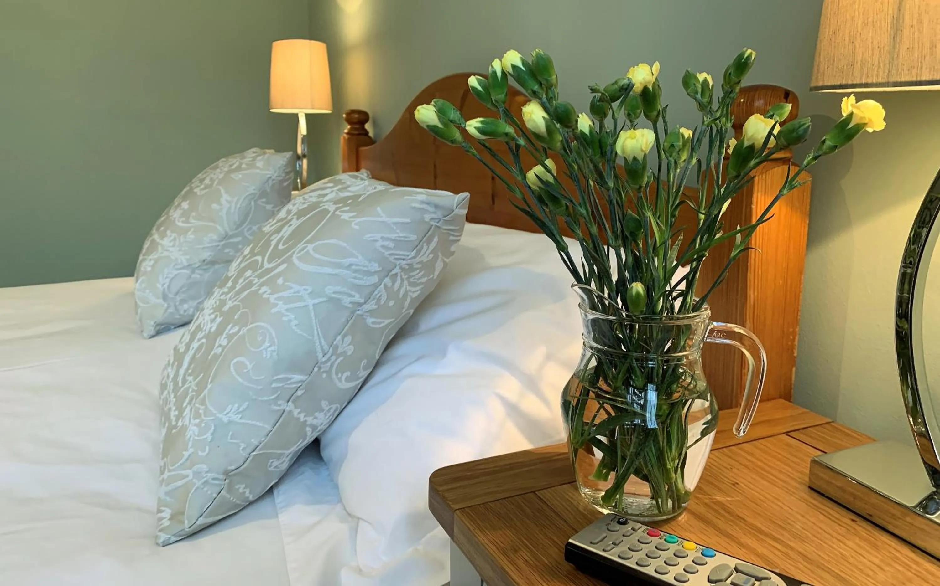 Bed in Hope Orchard En-Suite Rooms