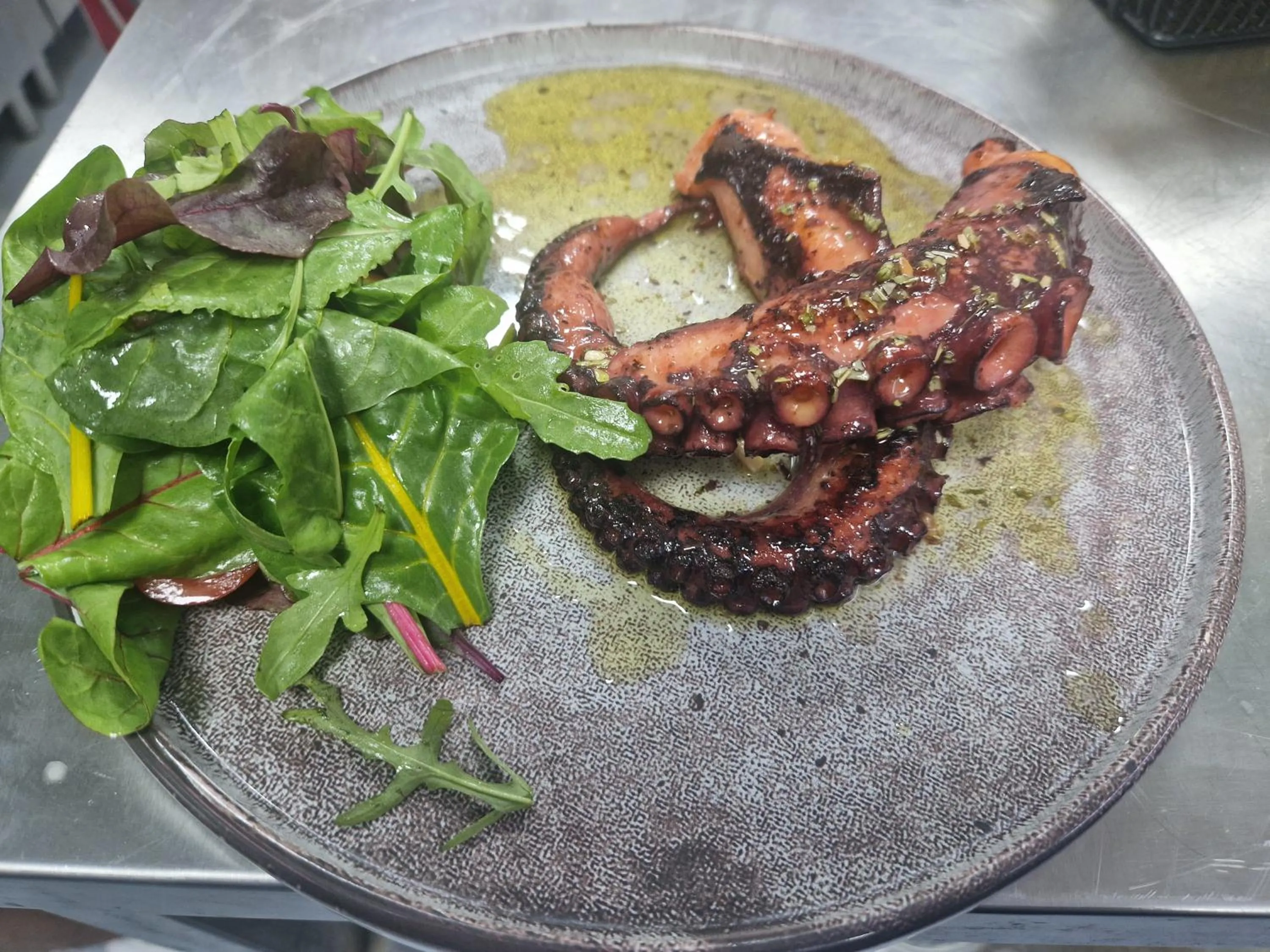 Restaurant/places to eat in Family Hotel Saga