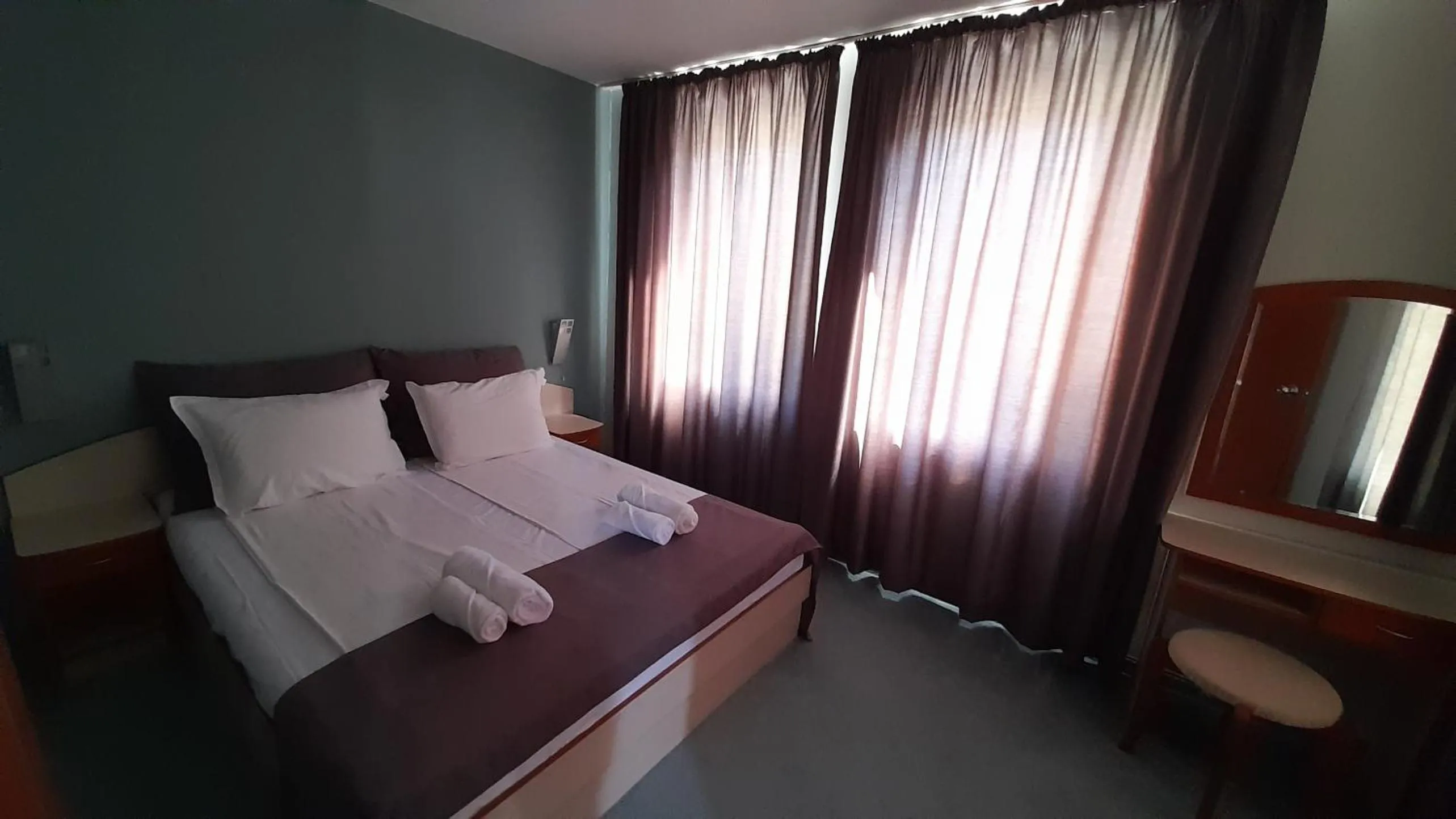 Bed in Family Hotel Saga