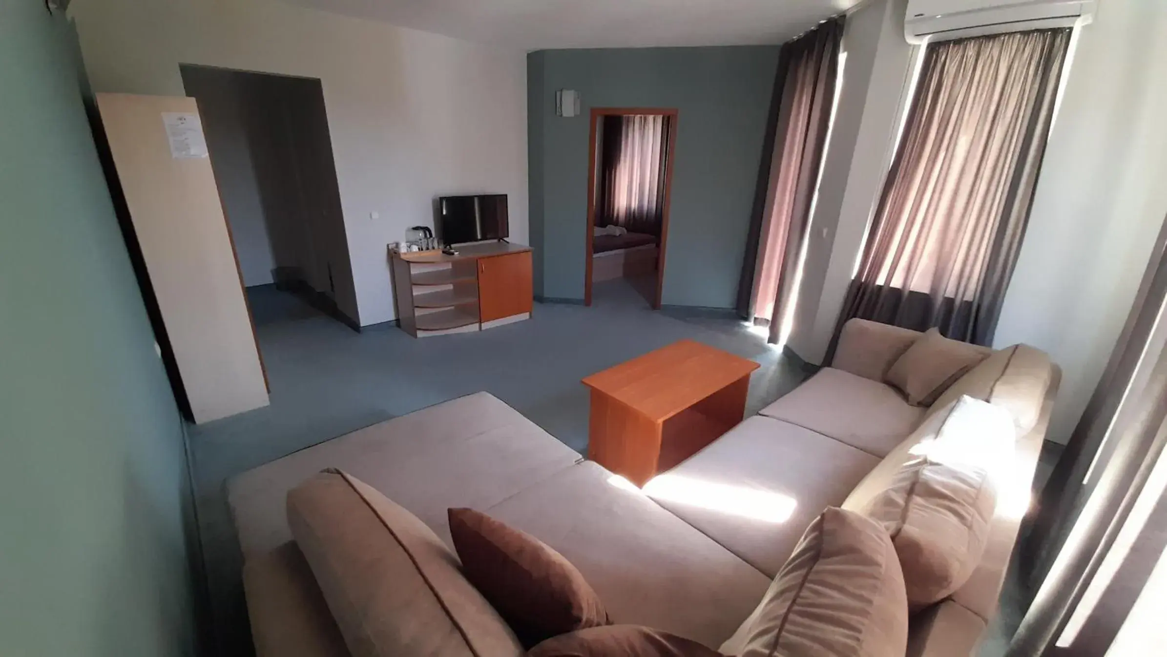 One-Bedroom Suite with Balcony in Family Hotel Saga One-Bedroom Suite with Balcony in Family Hotel Saga