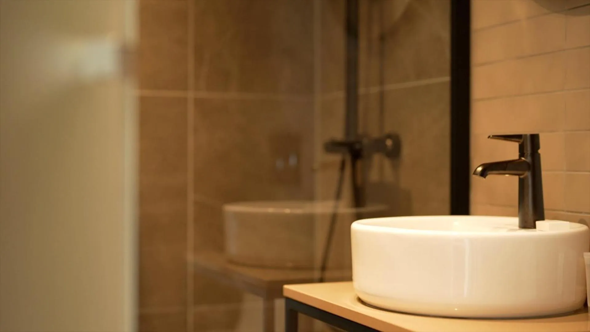 Bathroom in Hotel Arctic