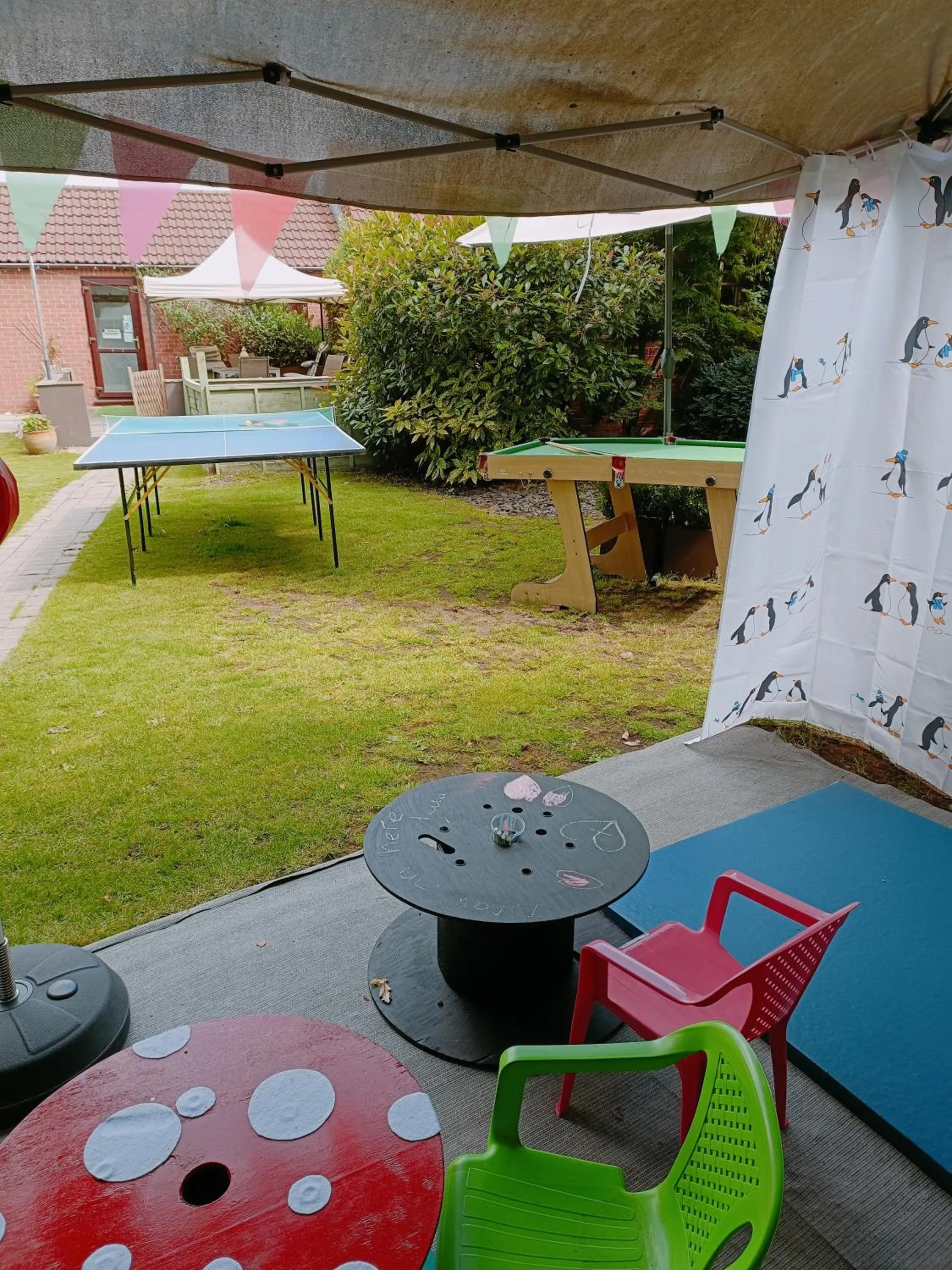 The White Dove Bed and Breakfast with Glamping Newark showground