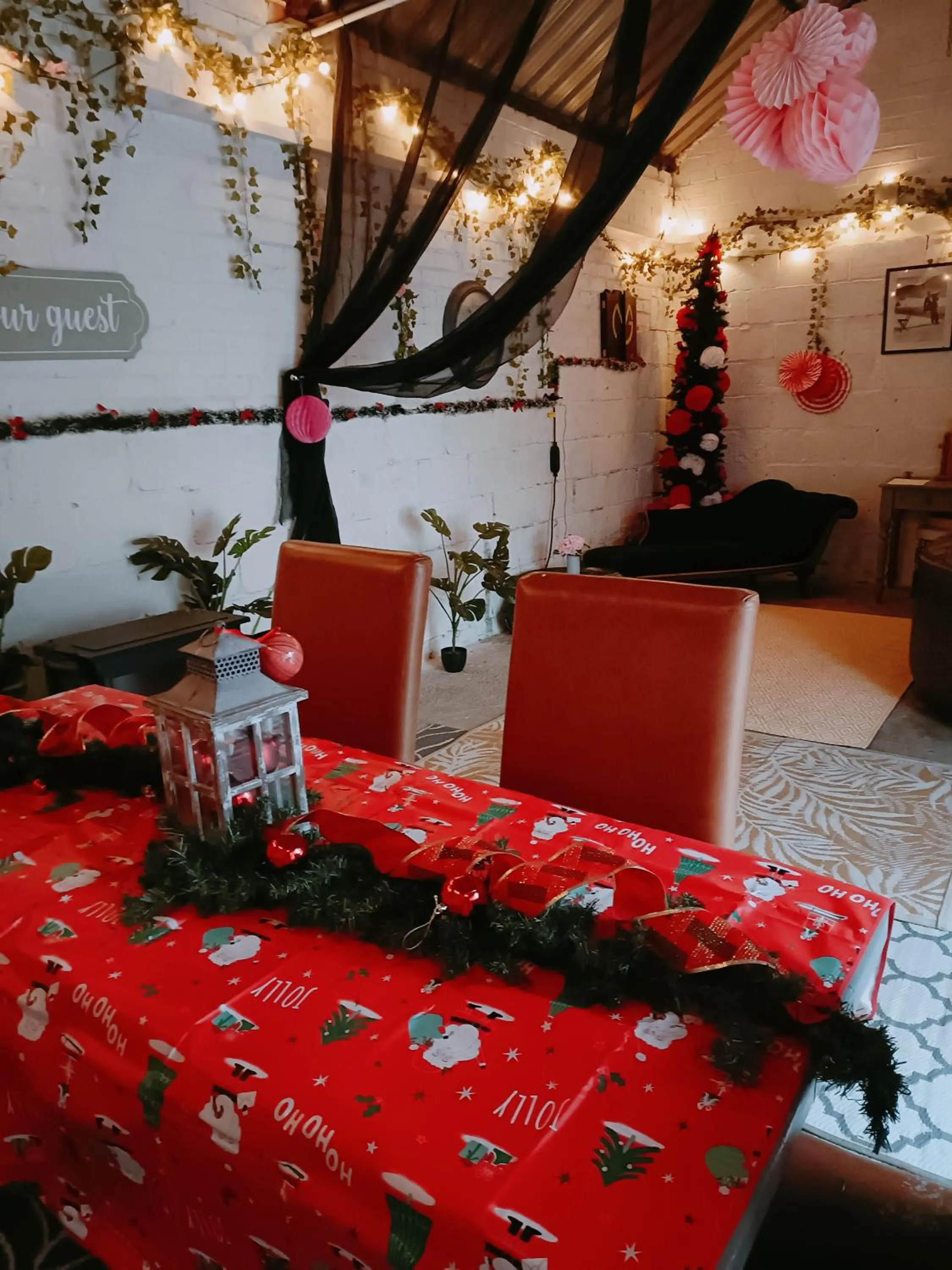 The White Dove Bed and Breakfast with Glamping Newark showground