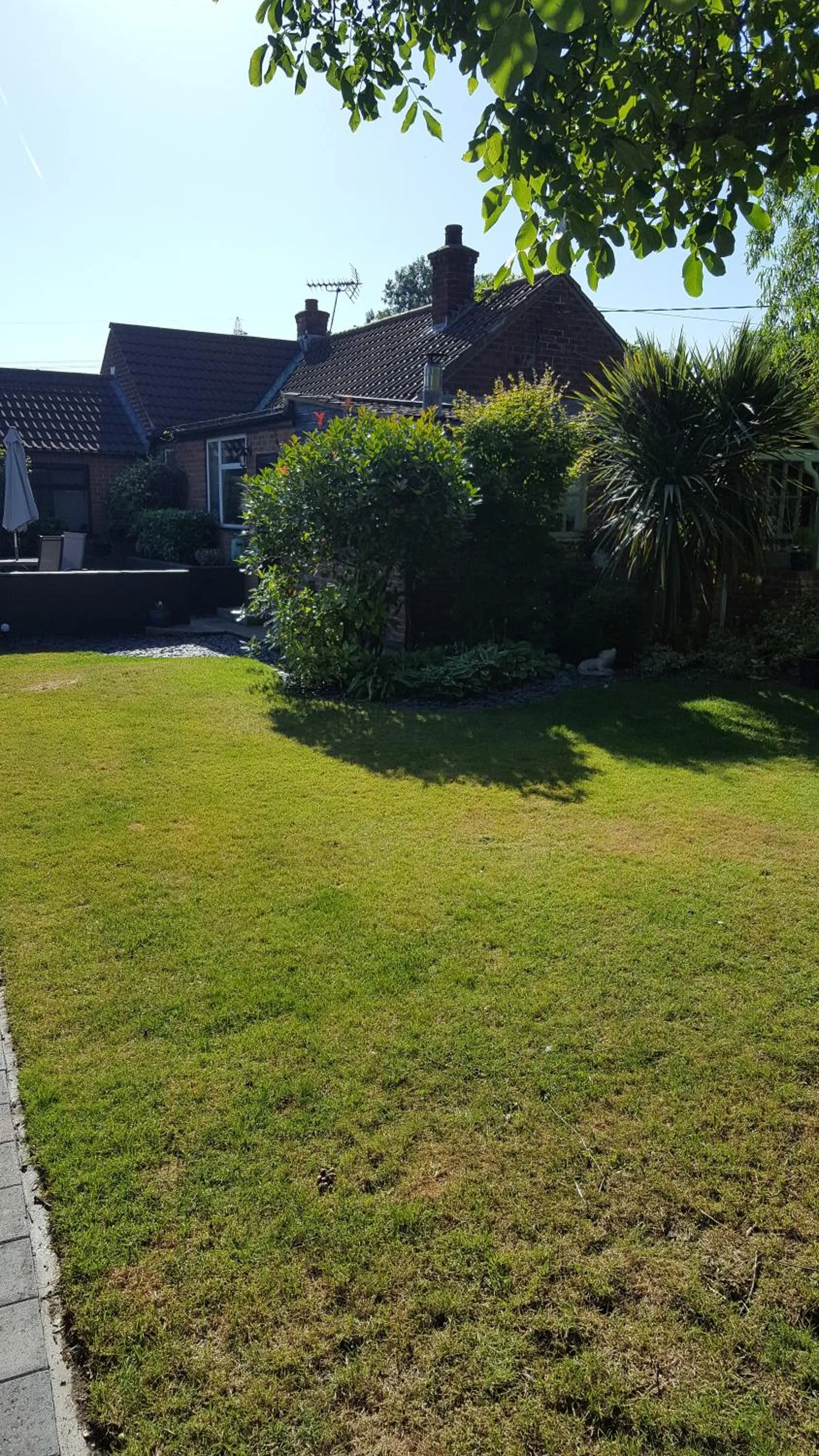 Property building in The White Dove Bed and Breakfast with Glamping Newark showground