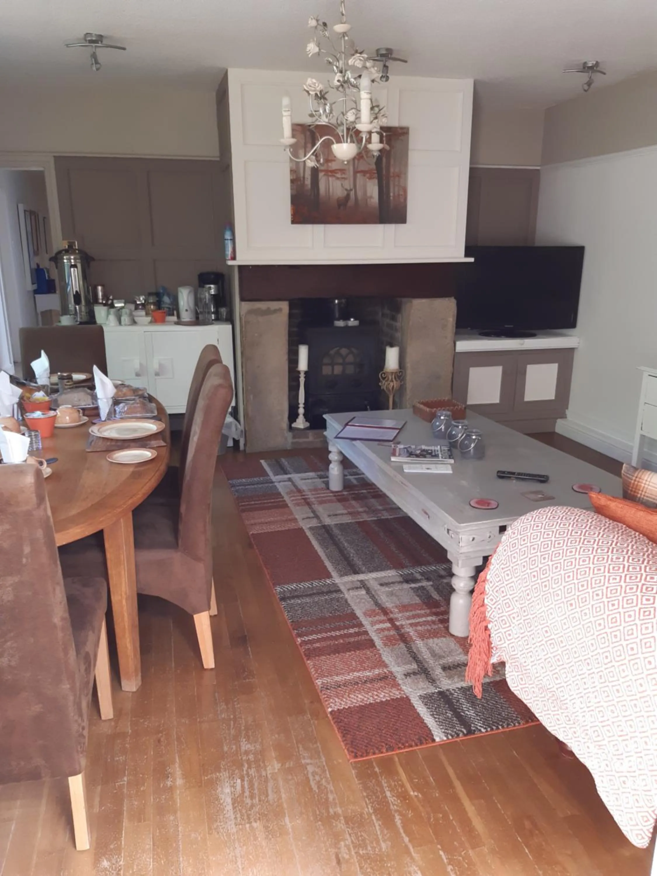 Food and drinks in The White Dove Bed and Breakfast with Glamping Newark showground