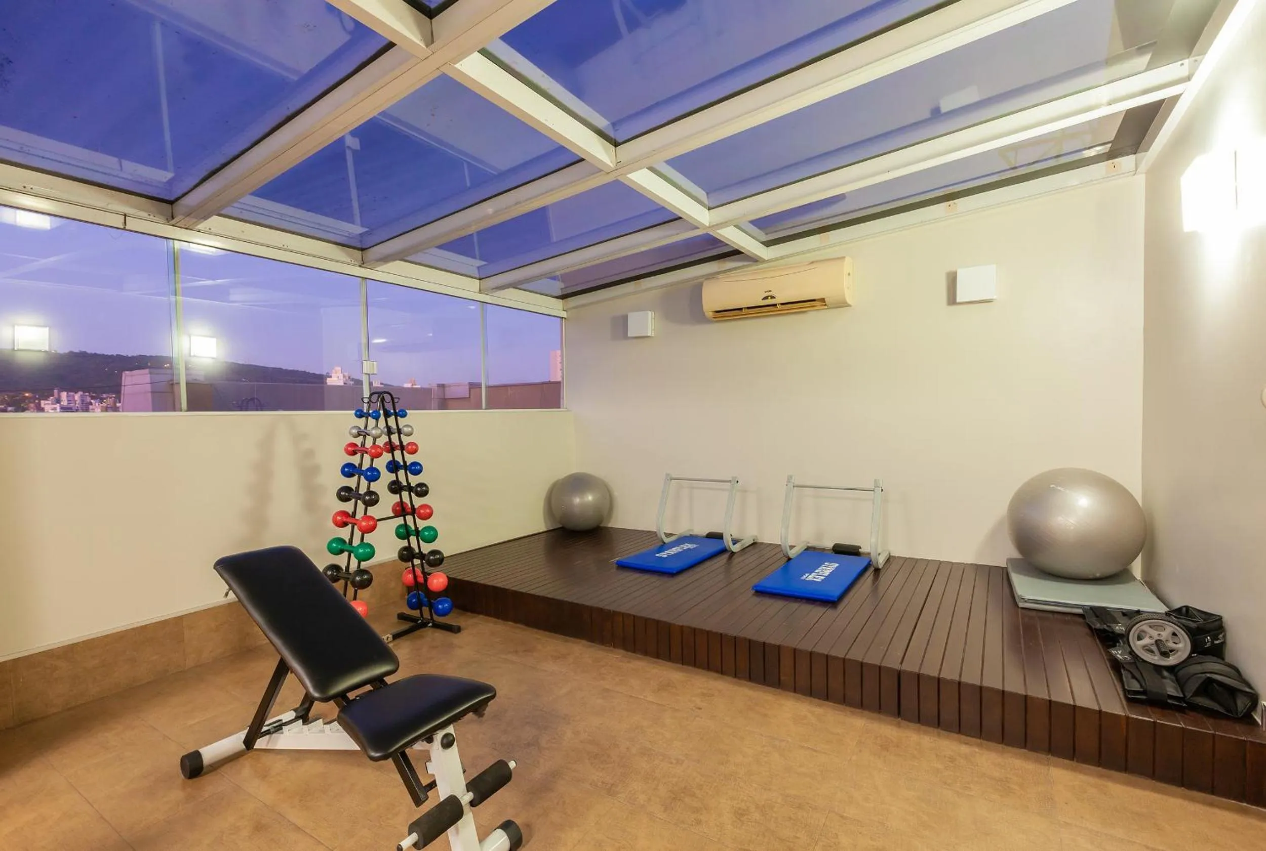 Fitness centre/facilities in Tri Hotel Executive Criciúma