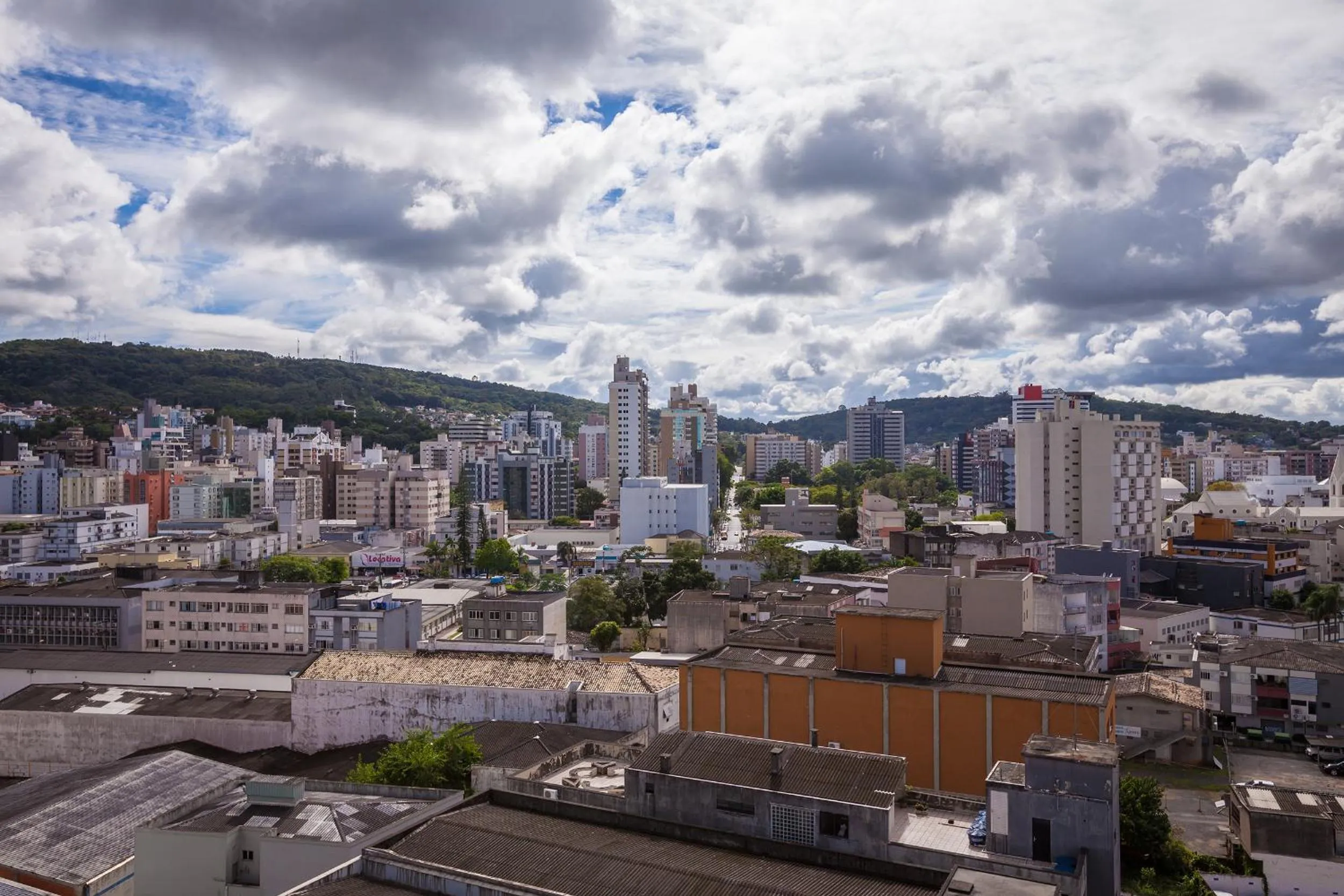 City view in Tri Hotel Criciúma