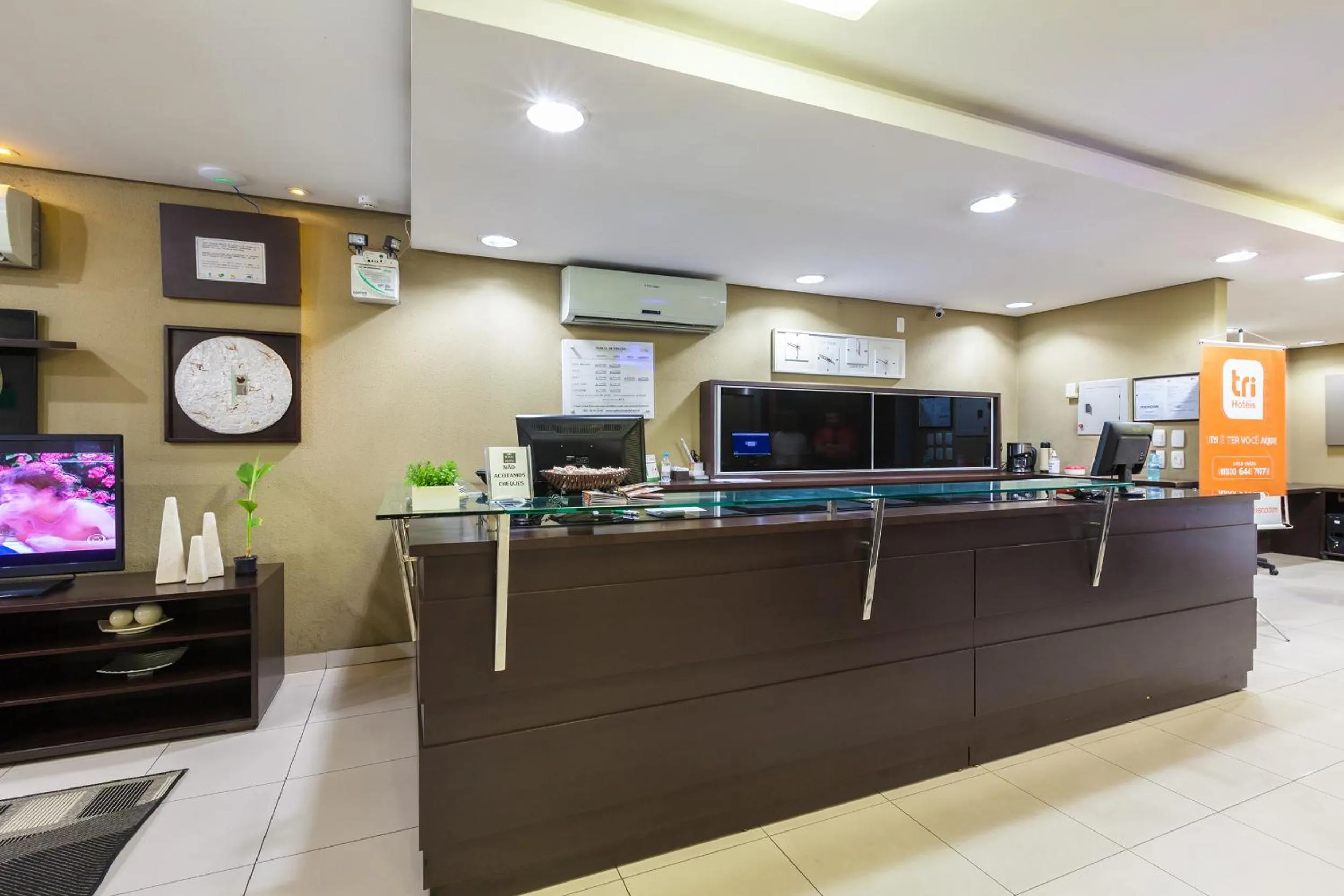Lobby or reception in Tri Hotel Criciúma