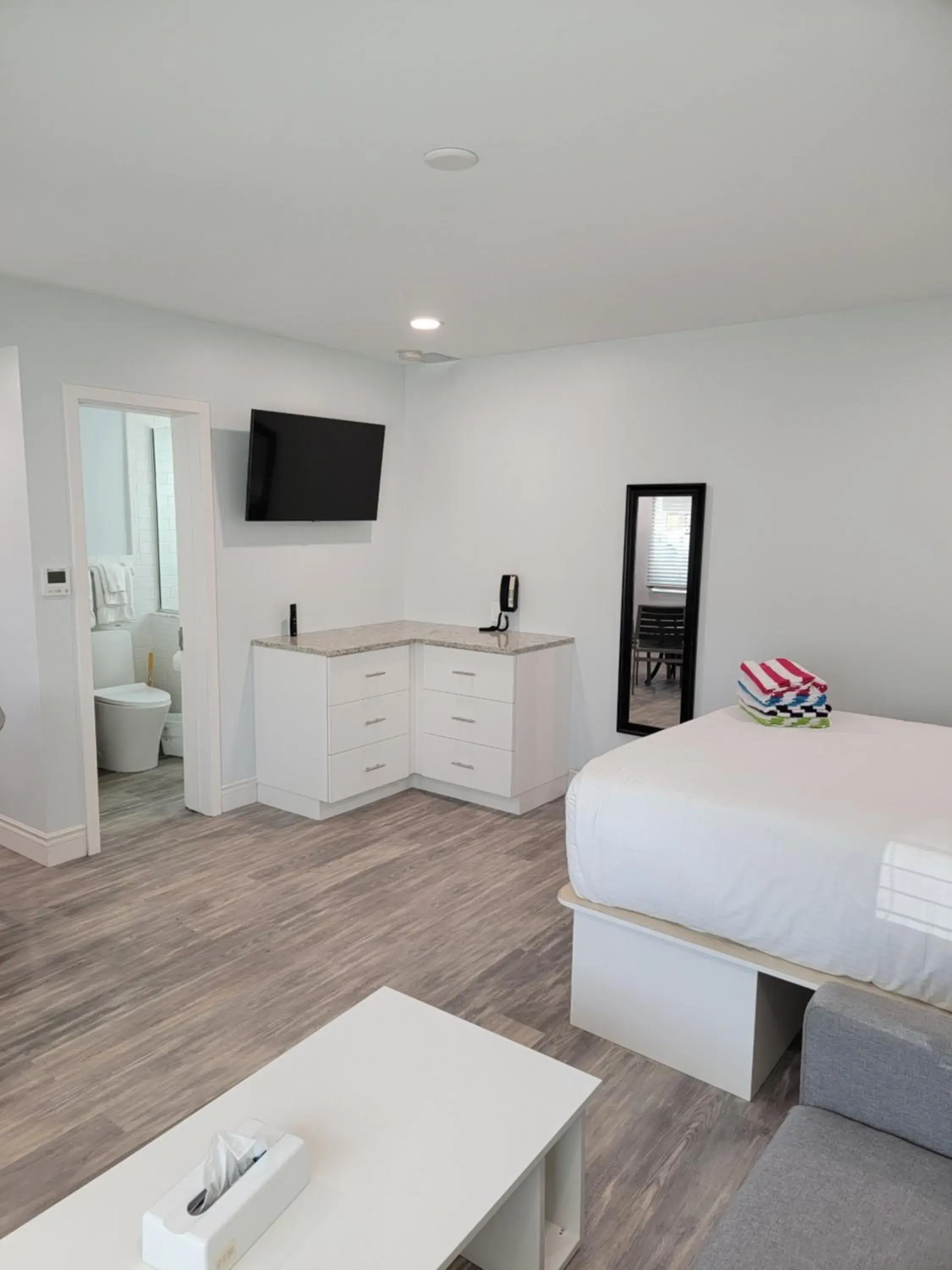 Bed in Silver Surf Gulf Beach Resort Bed in Silver Surf Gulf Beach Resort