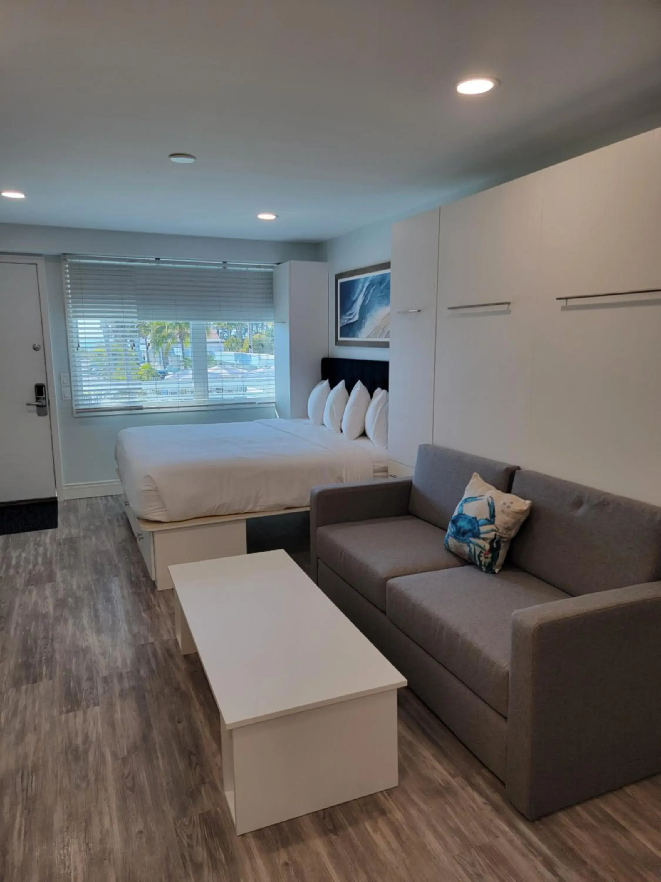 Photo of the whole room in Silver Surf Gulf Beach Resort Photo of the whole room in Silver Surf Gulf Beach Resort