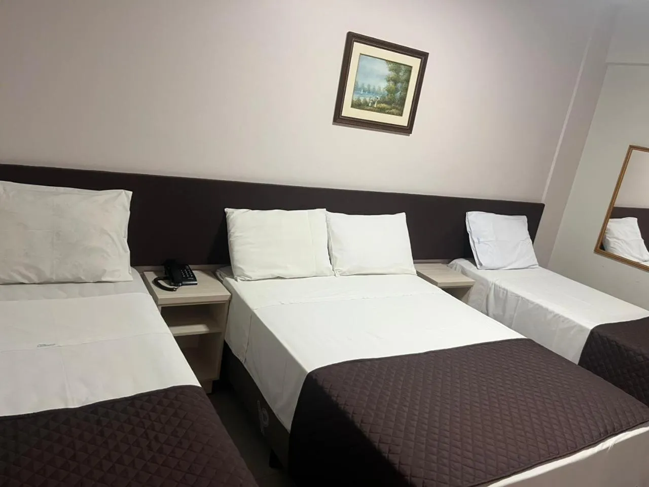 Bedroom, Bed in Hotel Lawrence