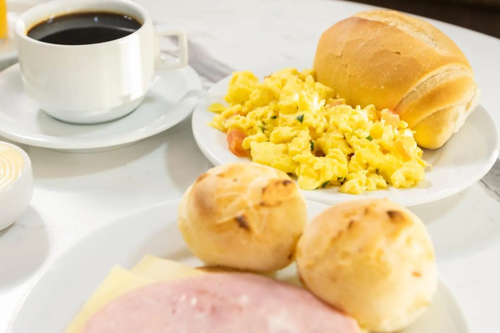 Breakfast in Hotel Lawrence