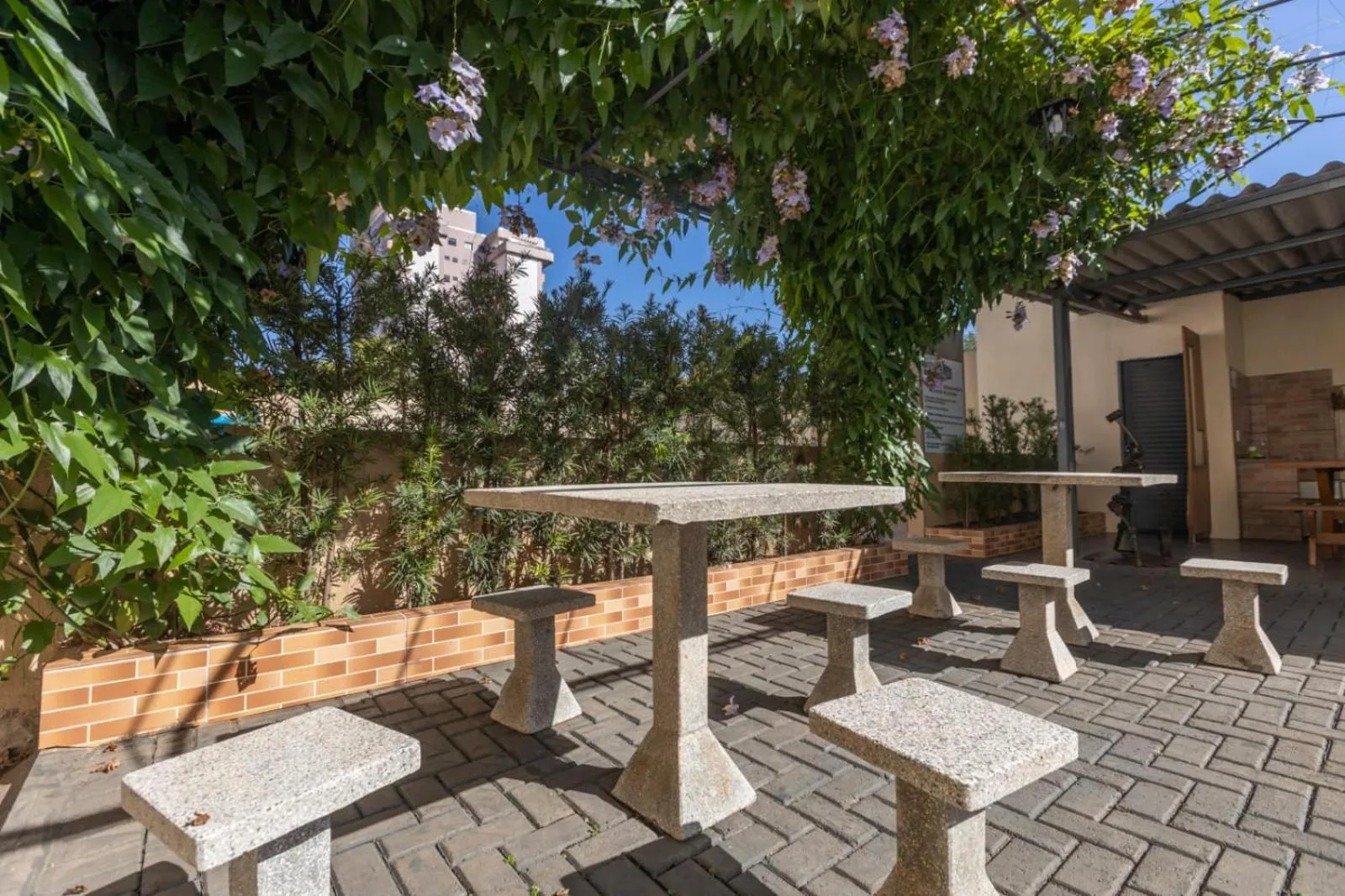 Garden in Hotel Lawrence