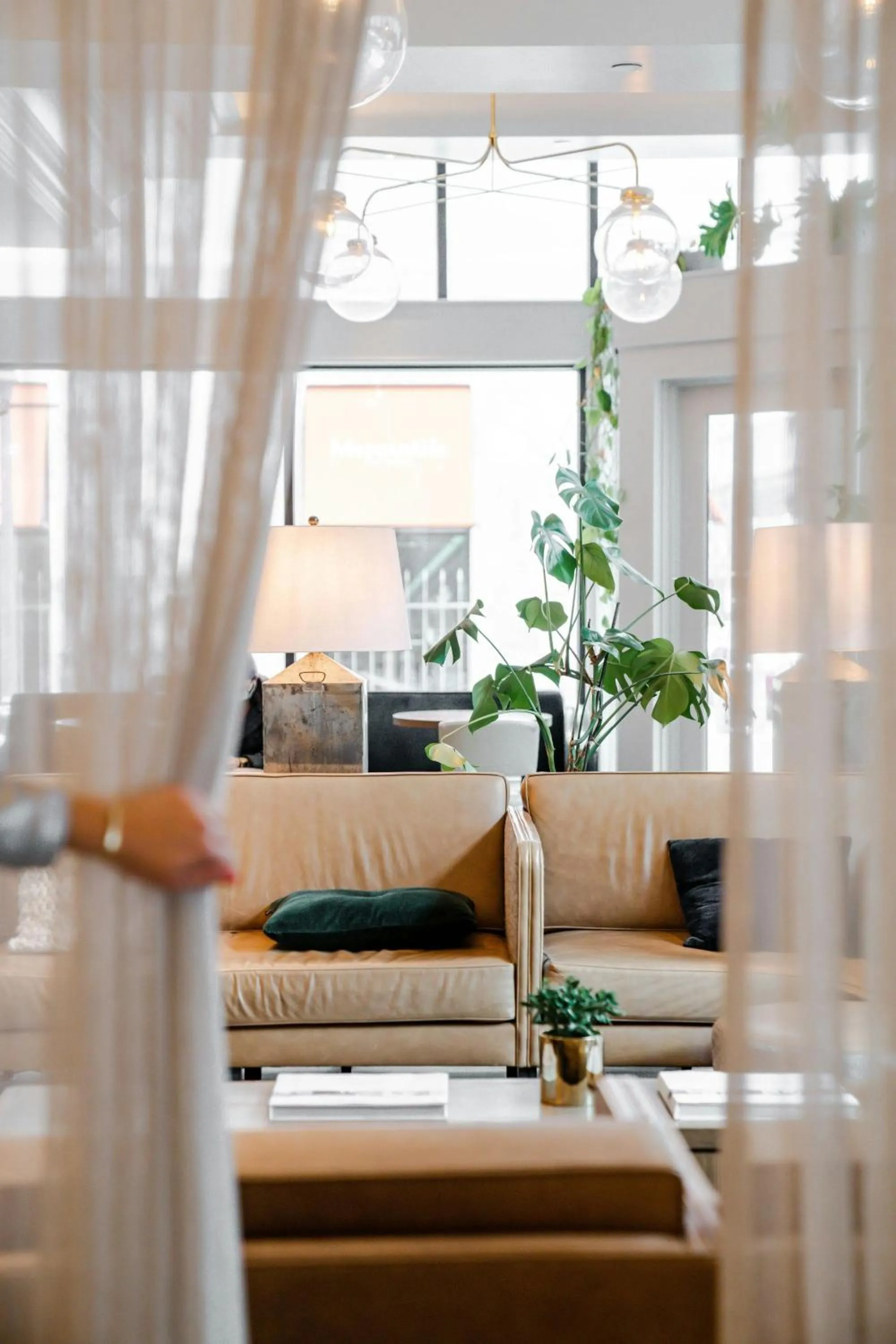 Lobby or reception in Woodlark Hotel Portland, a Tribute Portfolio Hotel