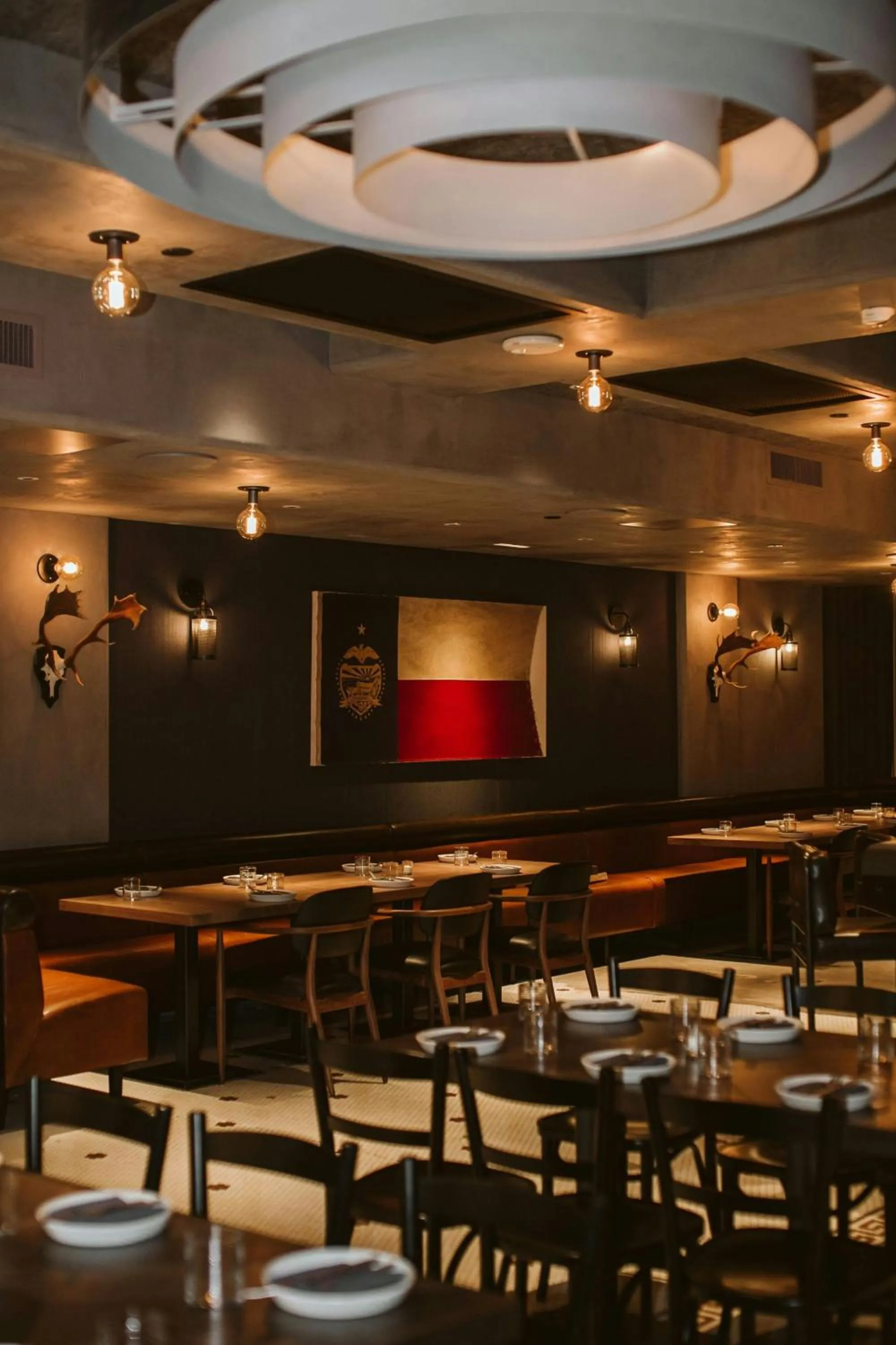 Restaurant/places to eat in Woodlark Hotel Portland, a Tribute Portfolio Hotel