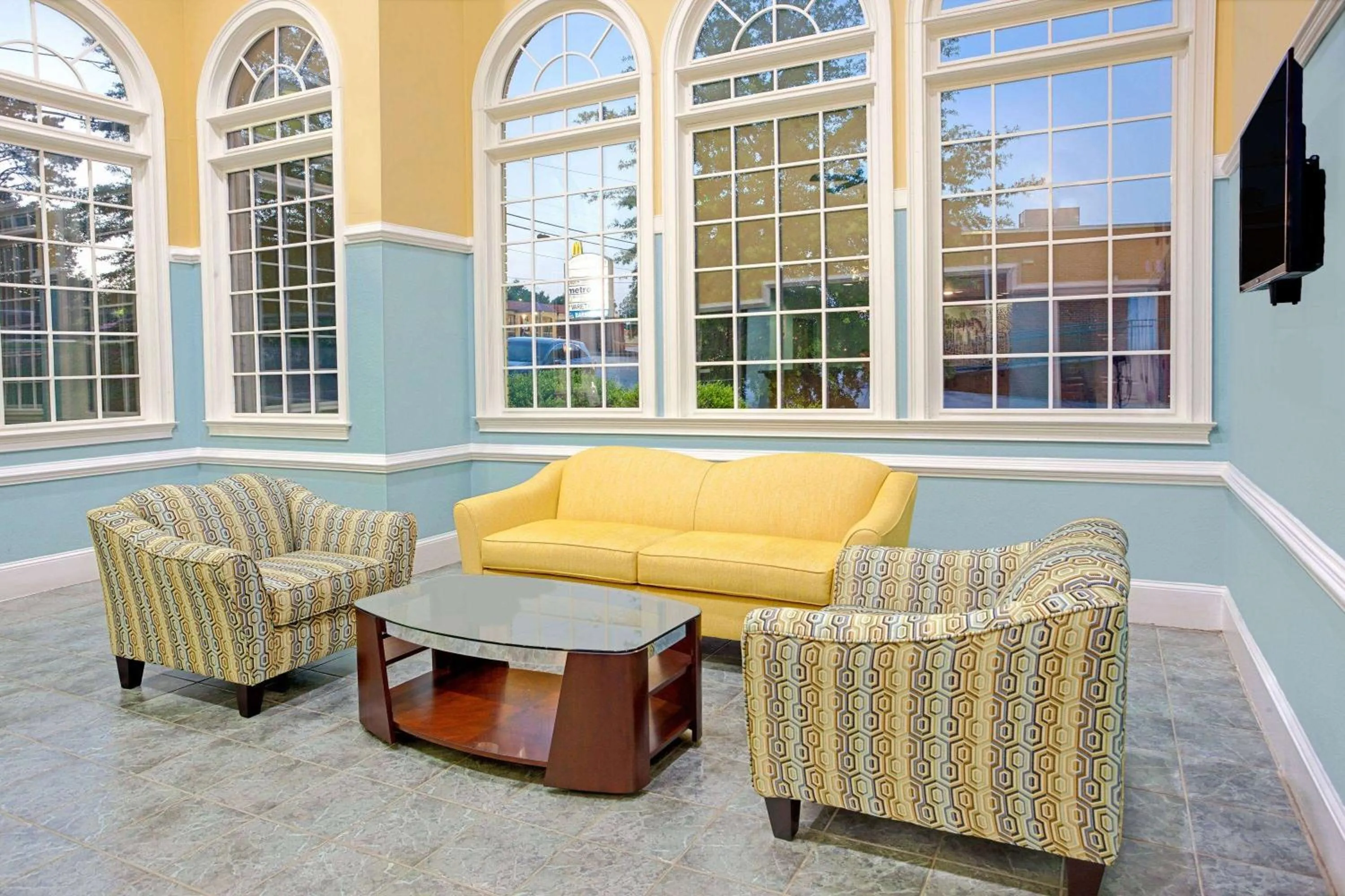 Lobby or reception in Super 8 by Wyndham Acworth/Atlanta Area