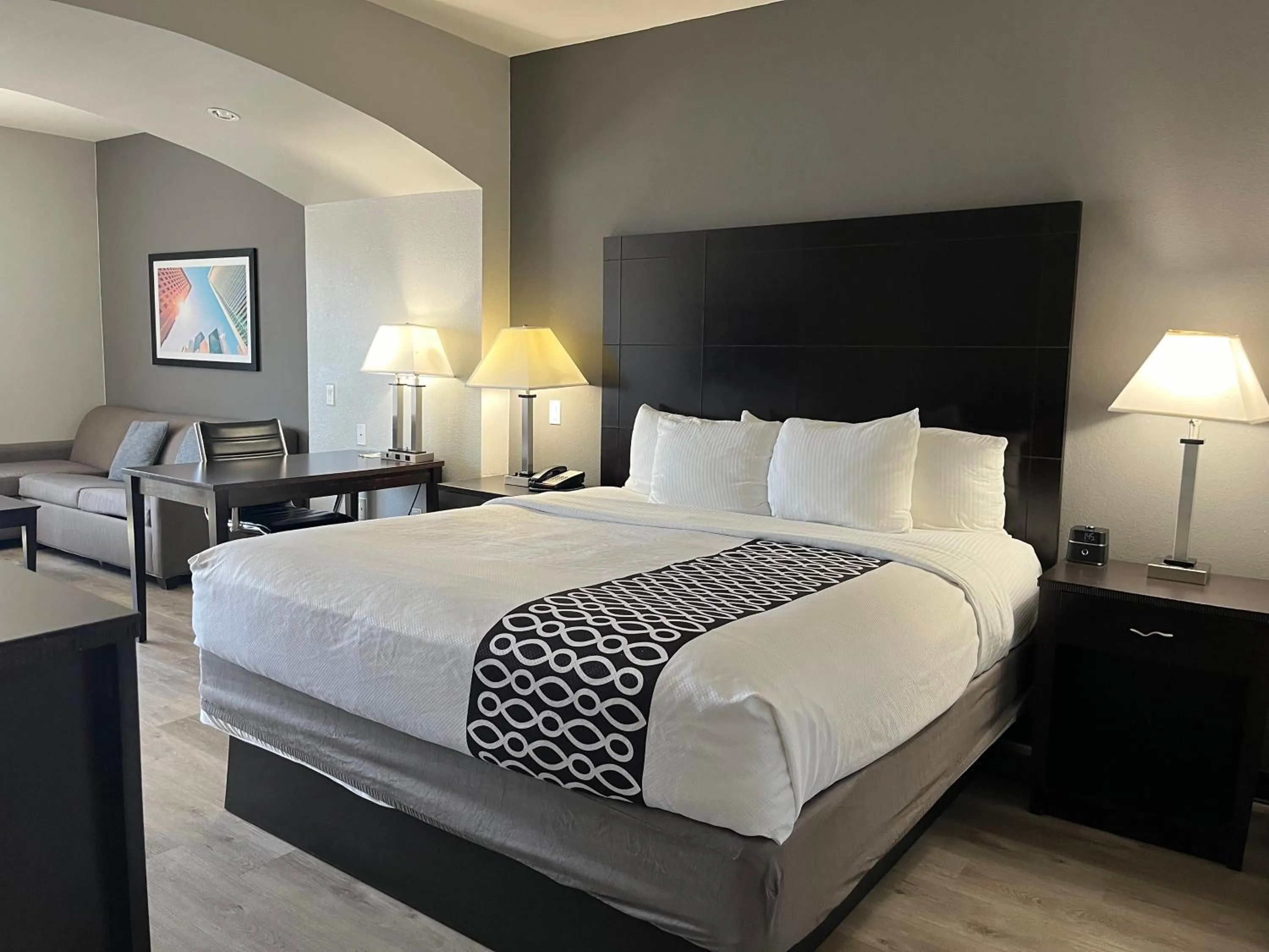 Bed in La Quinta by Wyndham Houston Energy Corridor