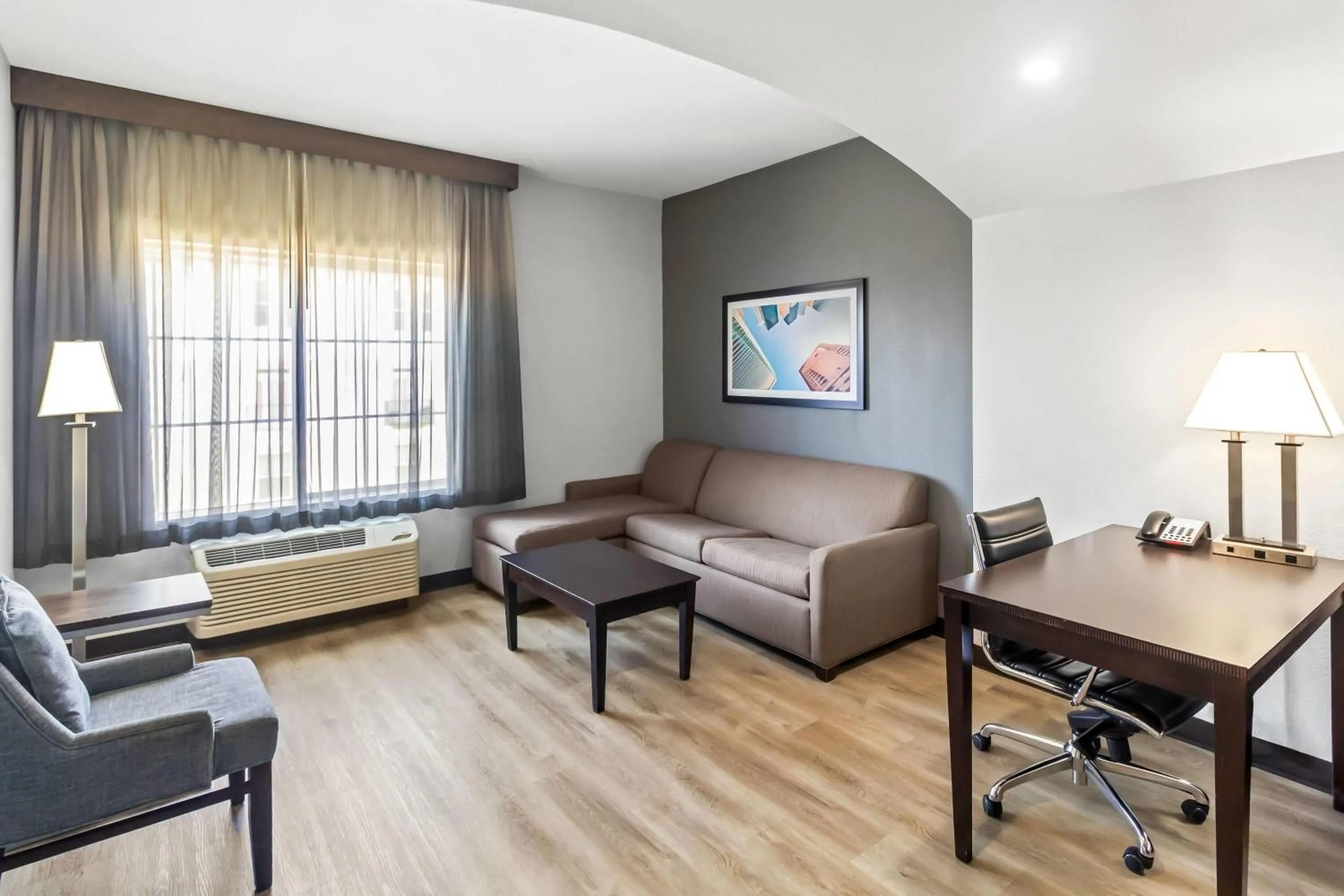 Bed in La Quinta by Wyndham Houston Energy Corridor