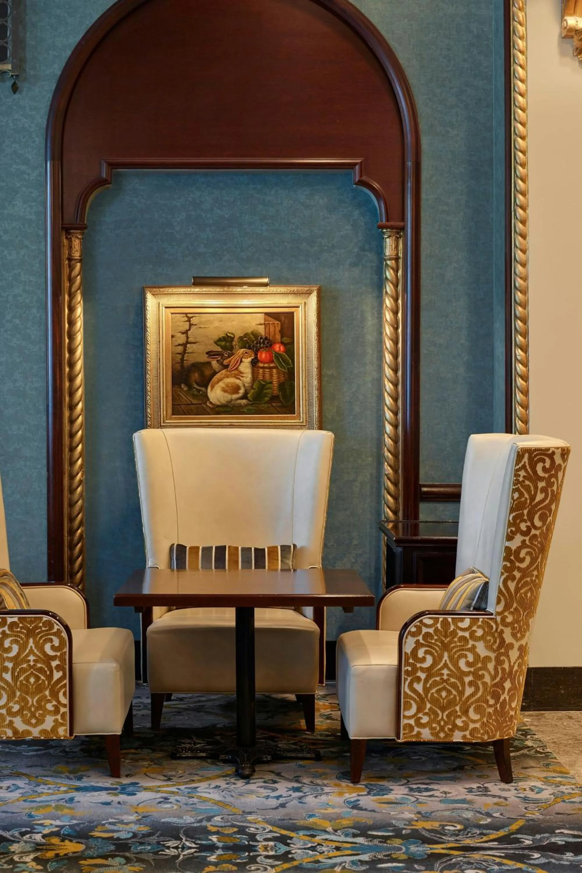 Lounge or bar in The Hotel Saskatchewan, Autograph Collection