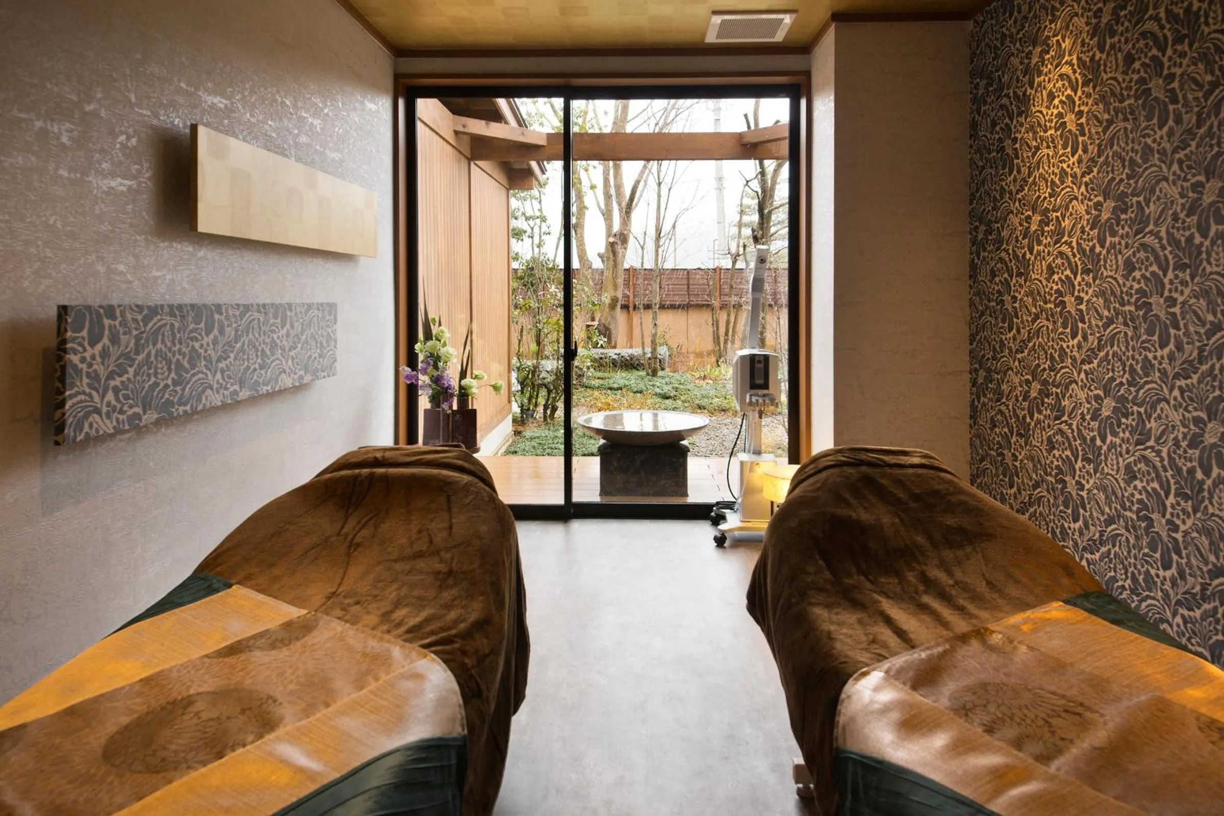 Kanazawa Hyakurakusou