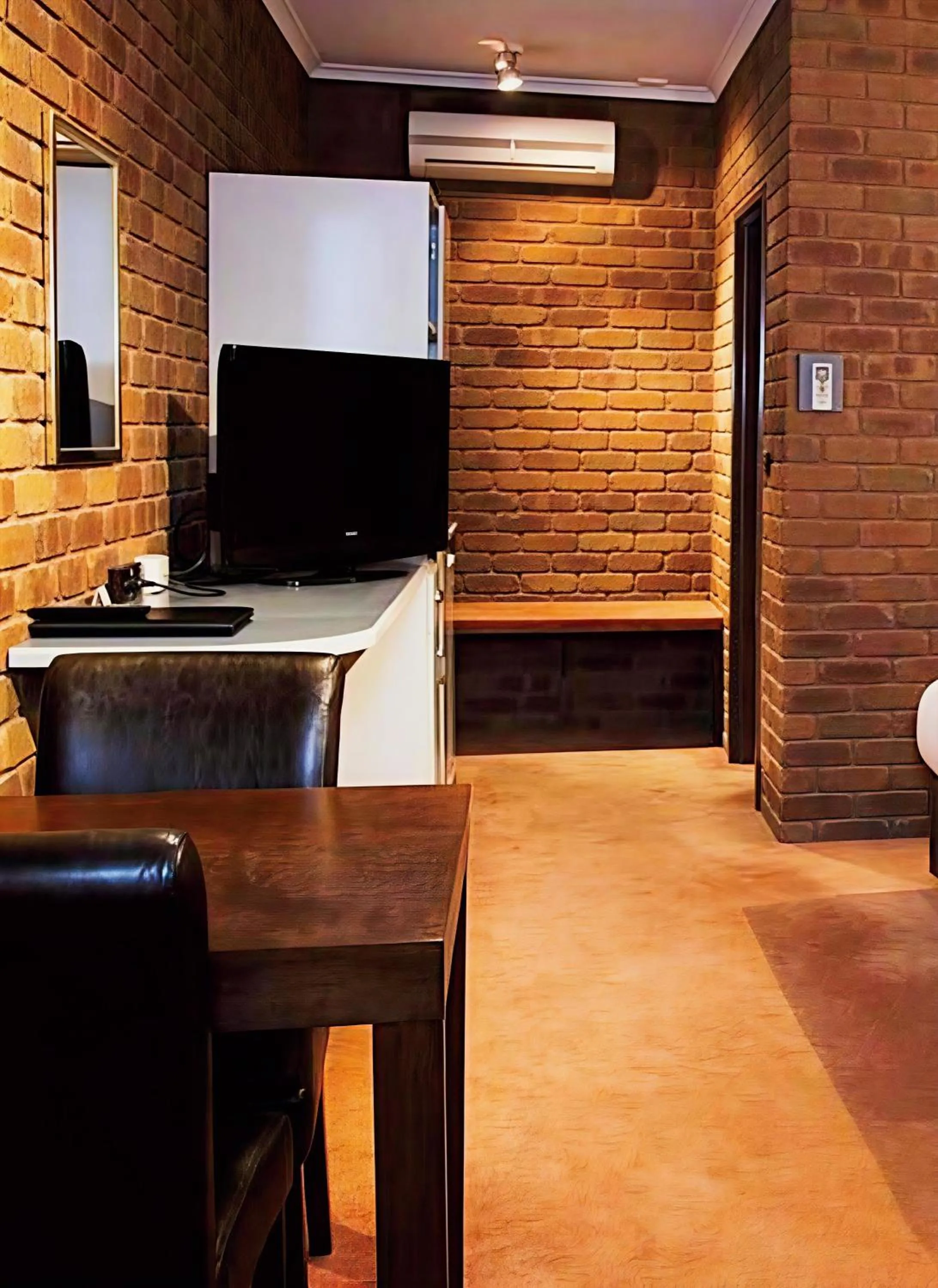 Bed in Fountain Court Motor Inn Albury