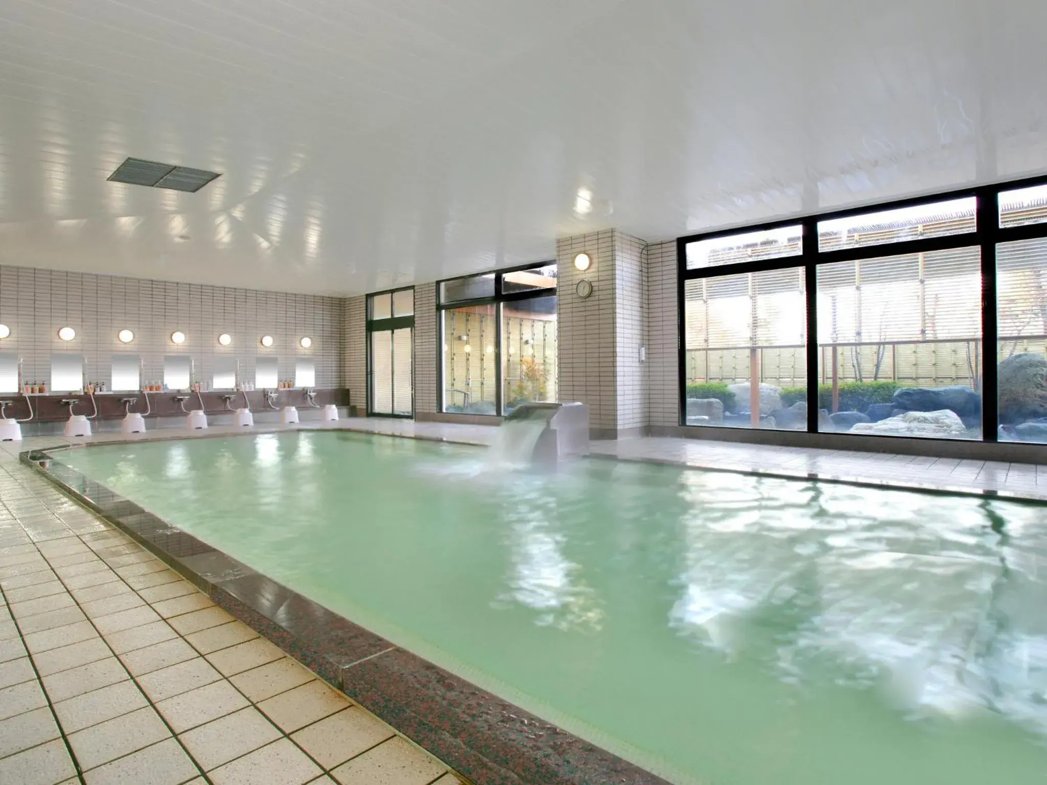 Public Bath, Swimming Pool in Tonami Royal Hotel