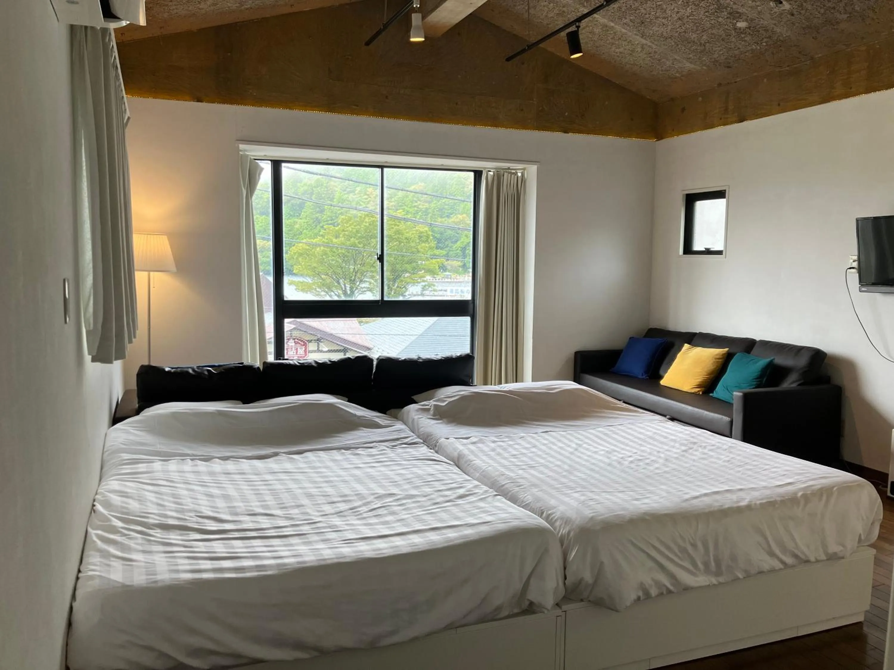 Bed in Ashinoko Port Villa MIRAHAKONE