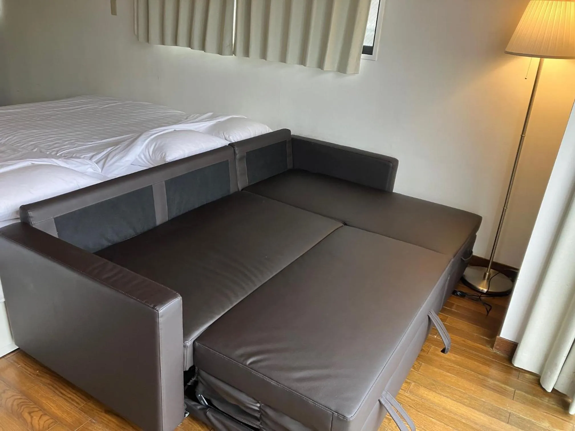 Bed in Ashinoko Port Villa MIRAHAKONE