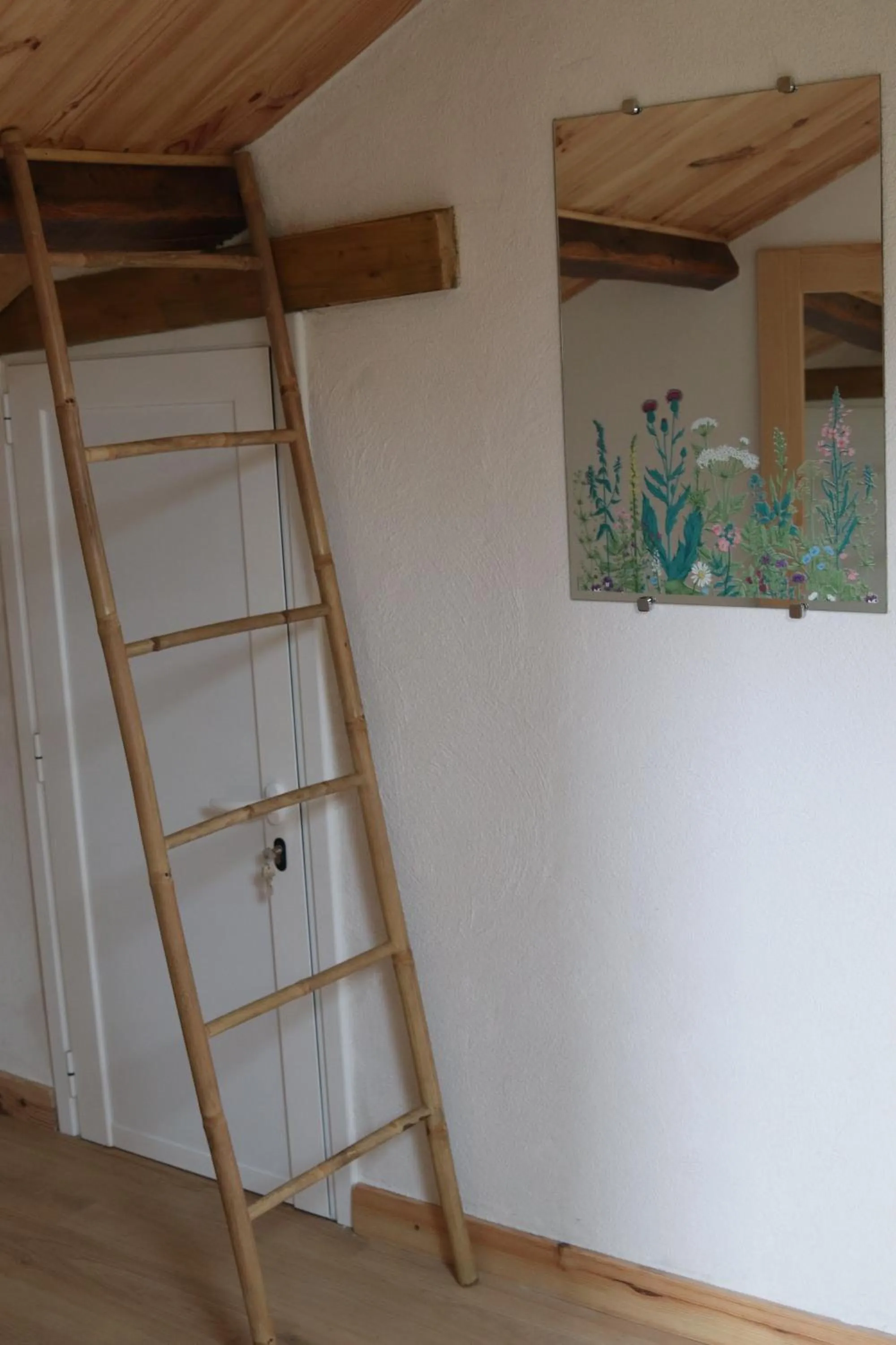 Bedroom in Chambres d'hôtes "HOR DAGO" près de la gare d'Hendaye avec le petit-déjeuner