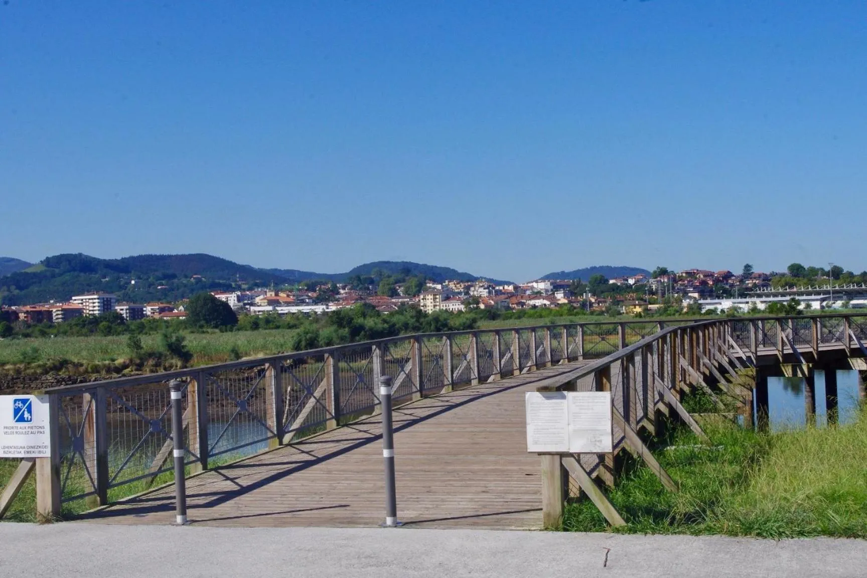 Off site in Chambres d'hôtes "HOR DAGO" près de la gare d'Hendaye avec le petit-déjeuner