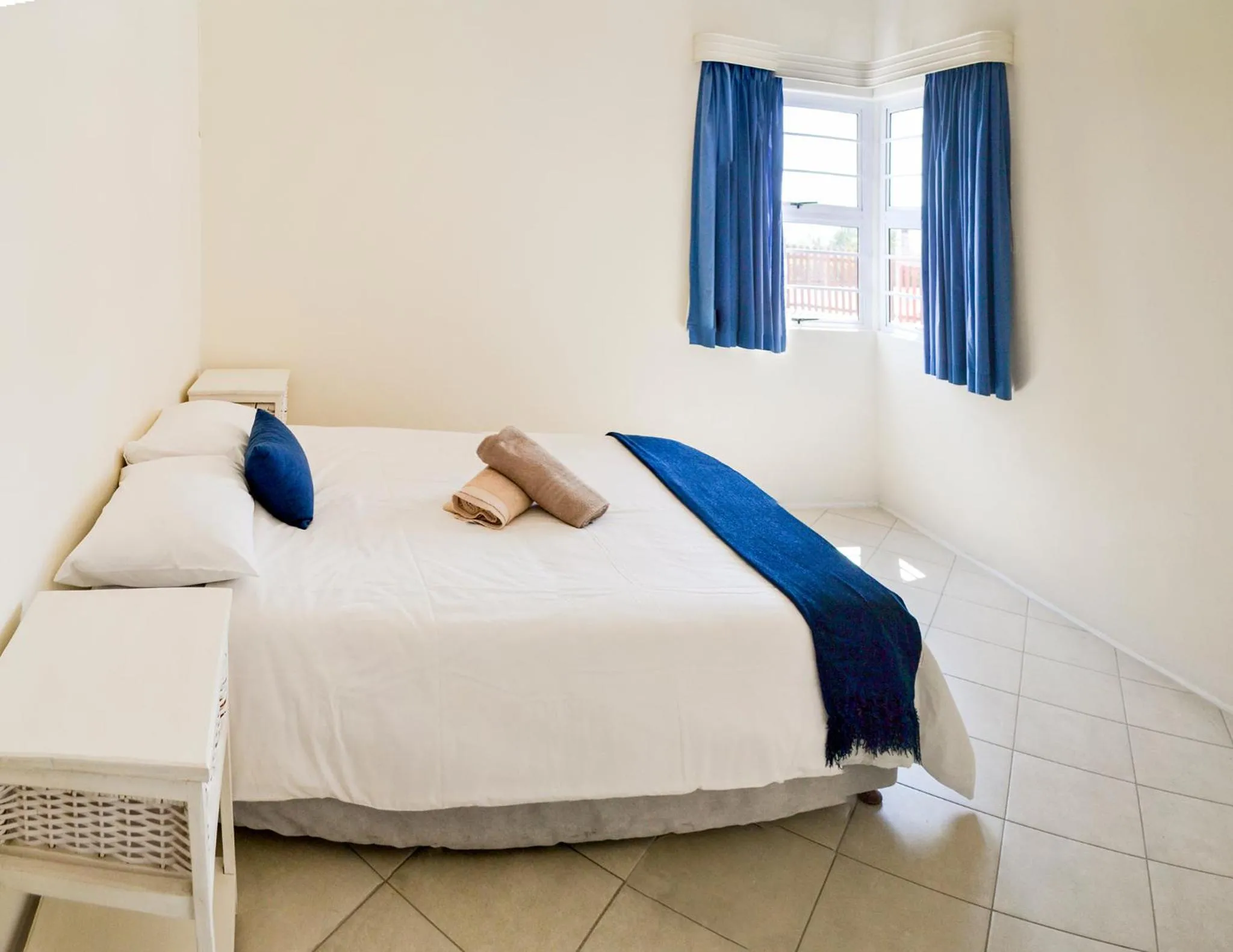 Sundaze Riverside House - Colchester - 5km from Elephant Park