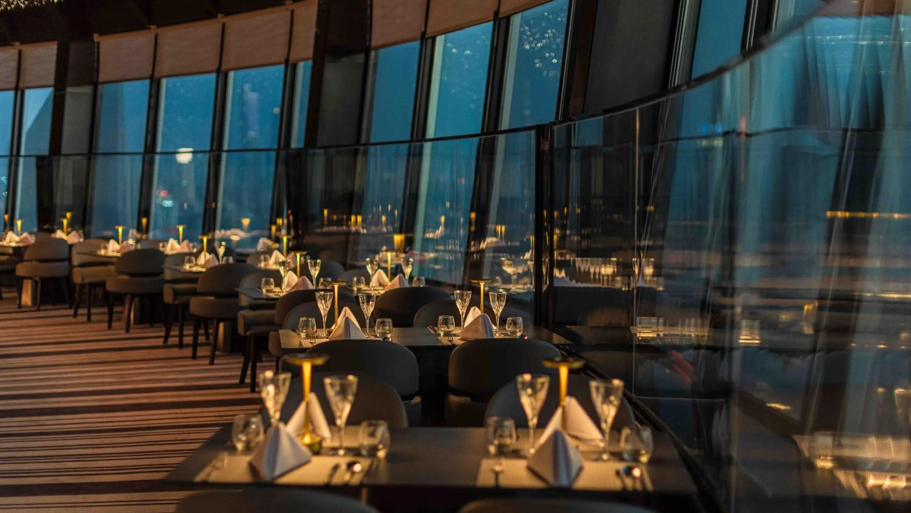 Restaurant/places to eat in Asia International Hotel Guangdong