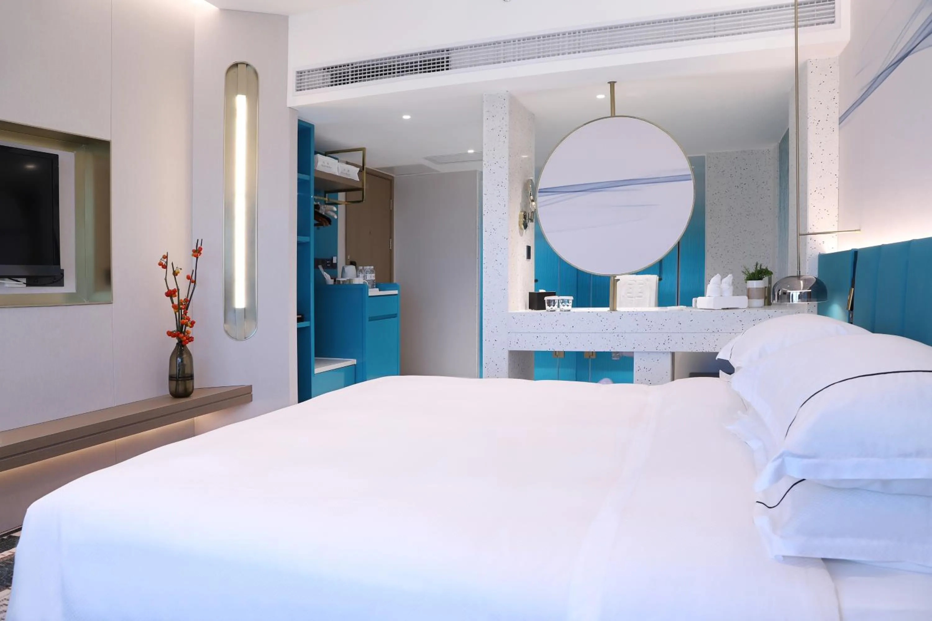 Decorative detail, Bed in Asia International Hotel Guangdong