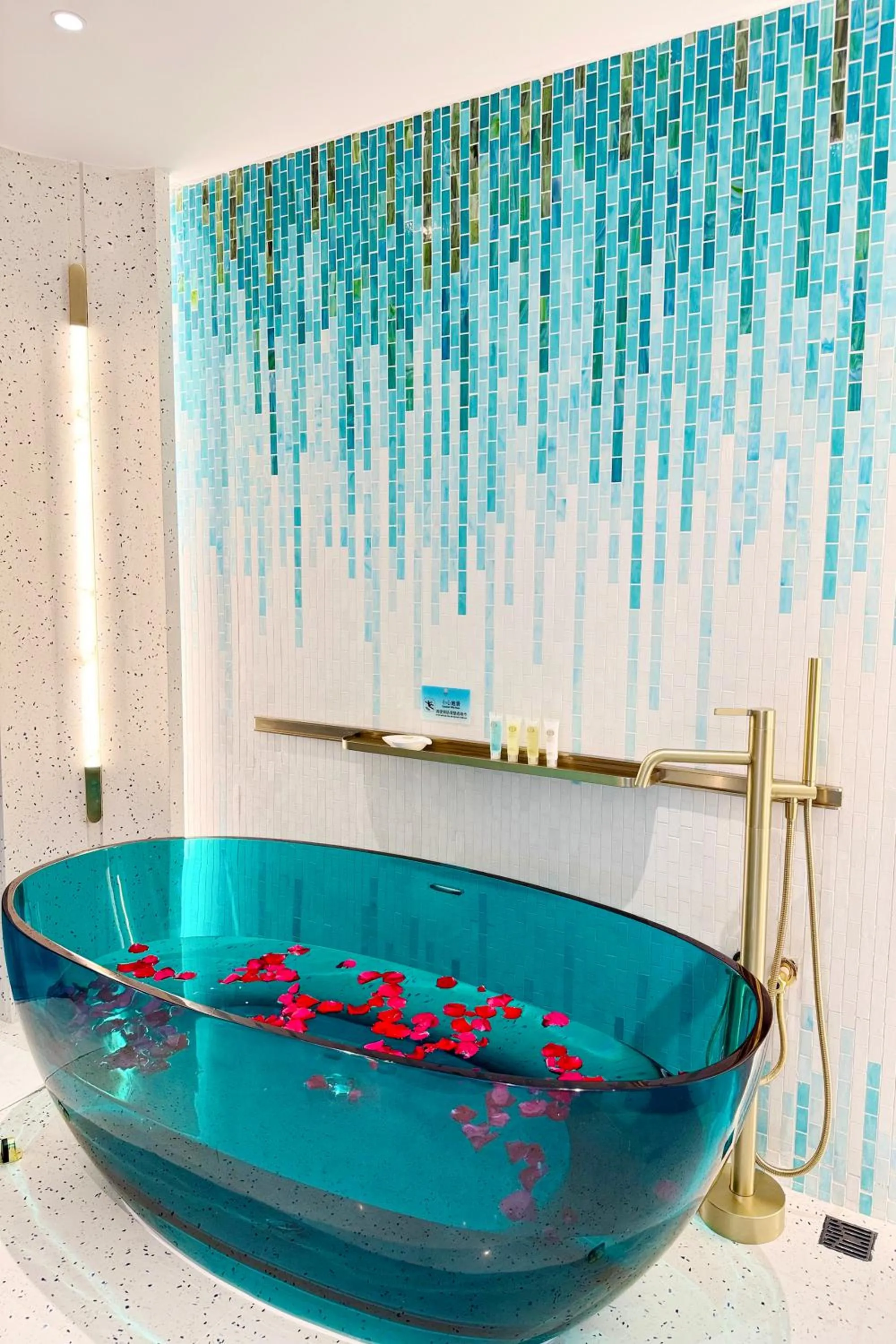 Toilet in Asia International Hotel Guangdong