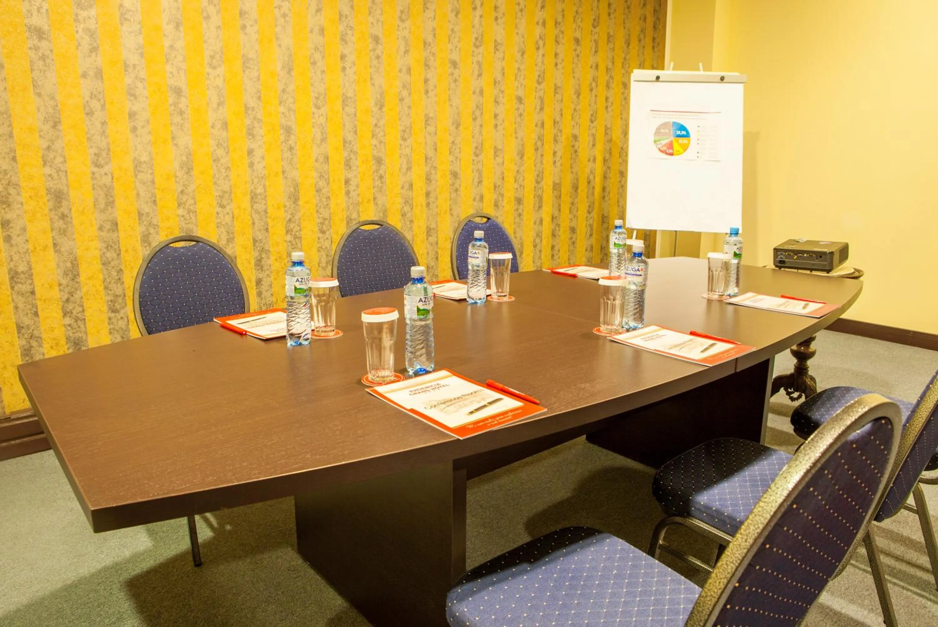 Business facilities in Phoenicia Grand Hotel