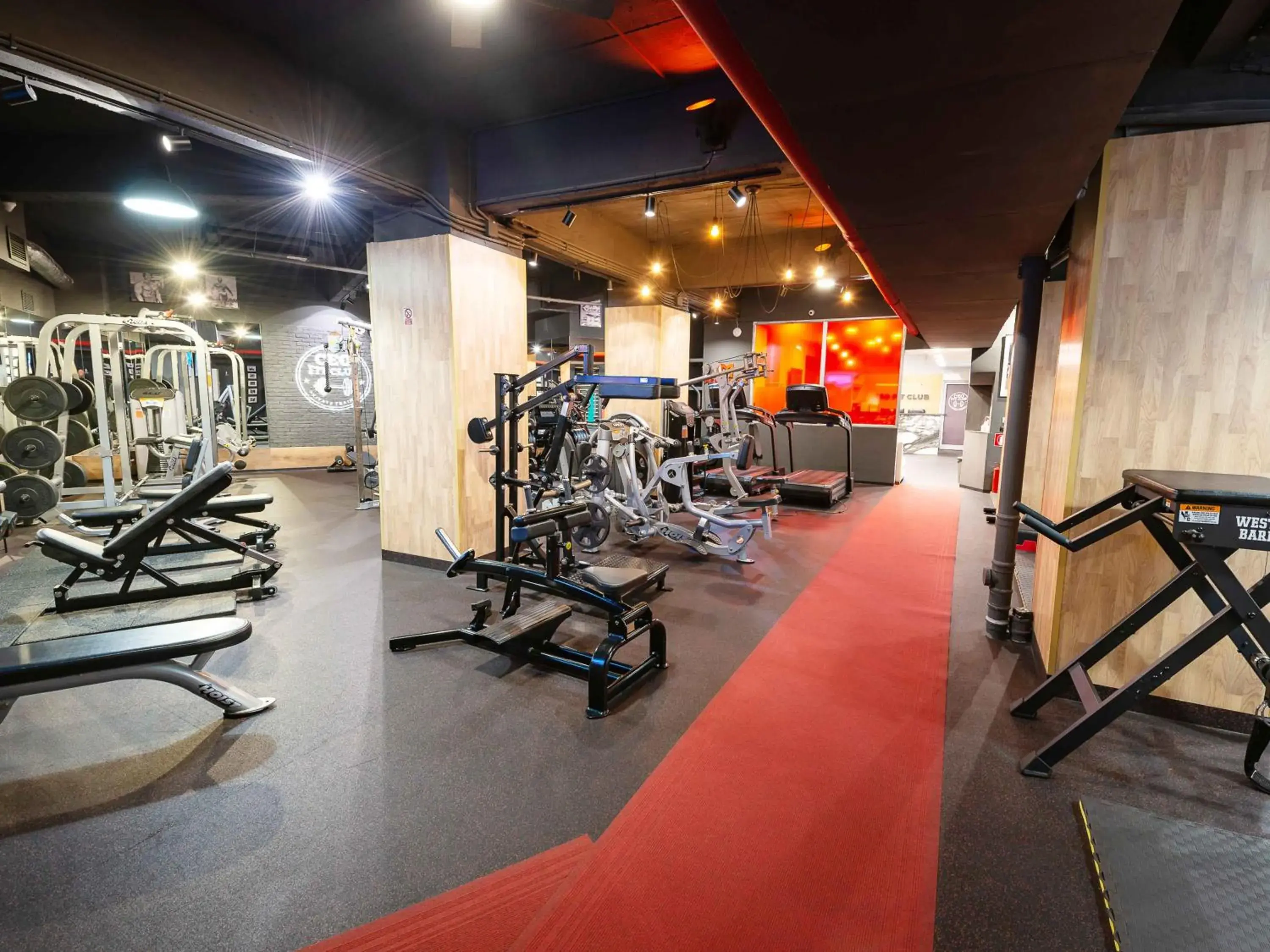 Fitness centre/facilities in Phoenicia Grand Hotel Fitness centre/facilities in Phoenicia Grand Hotel
