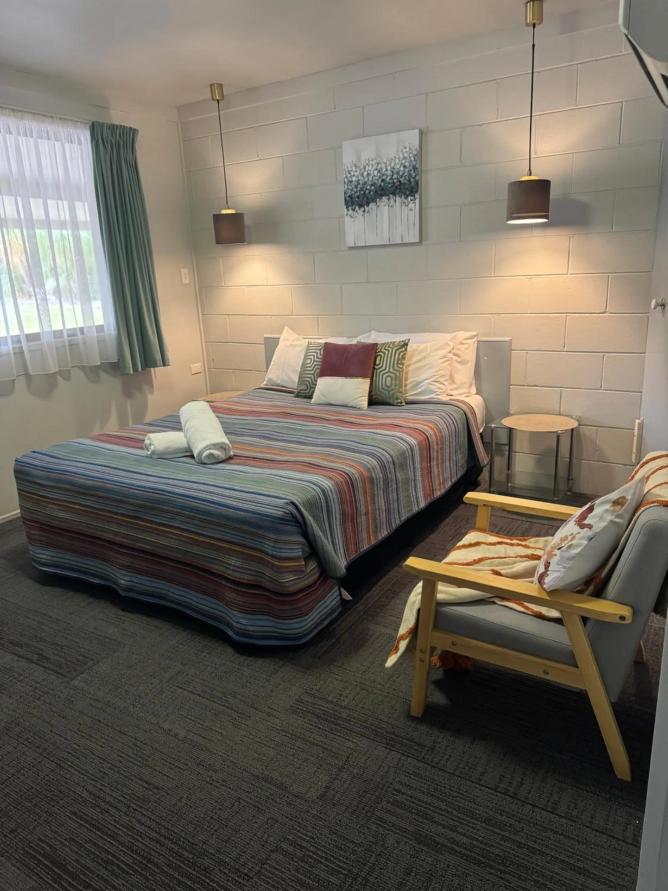 Bed in Hatton Vale Motel