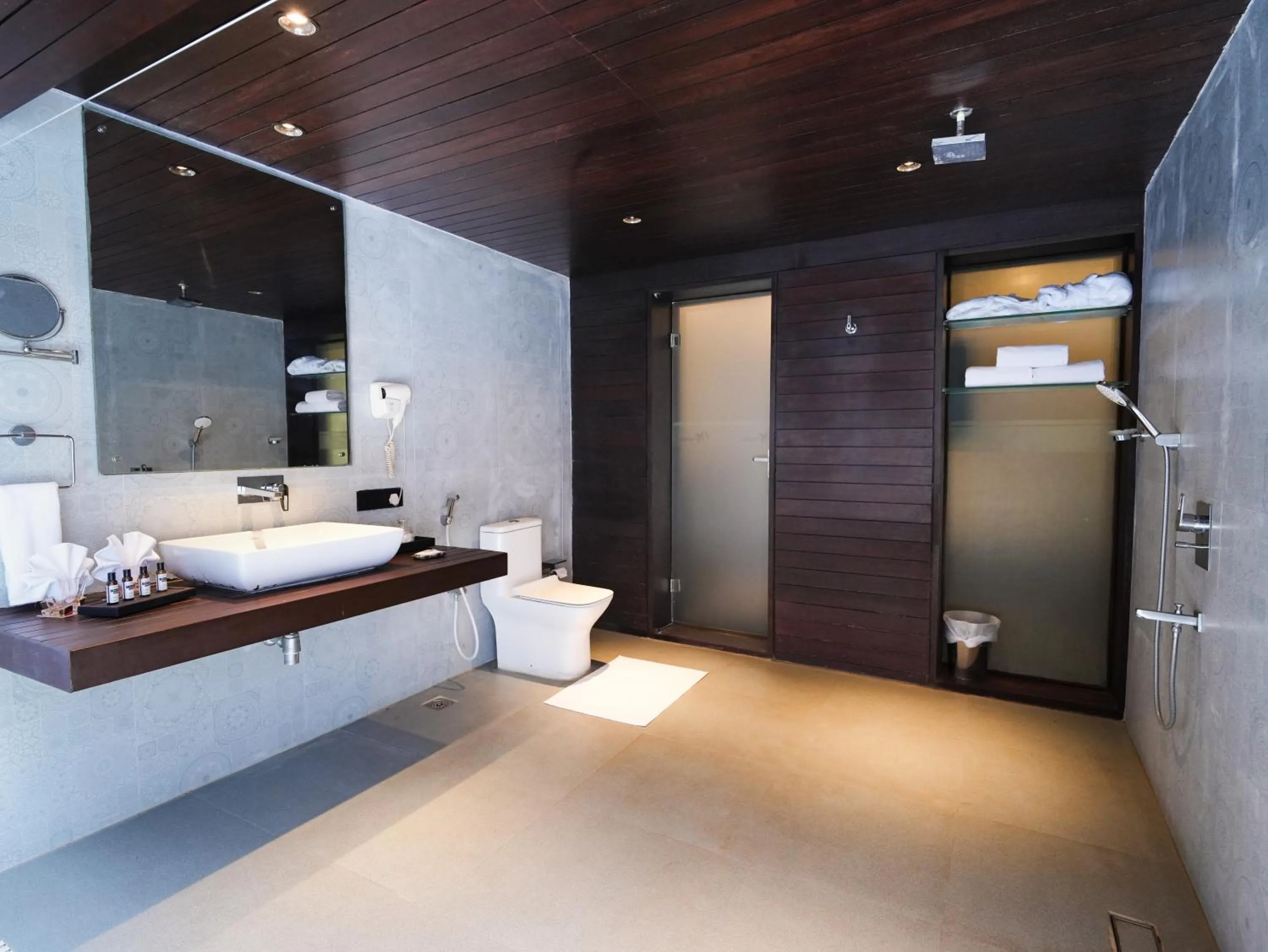 Bathroom in MGM Beach Resorts East Coast Road