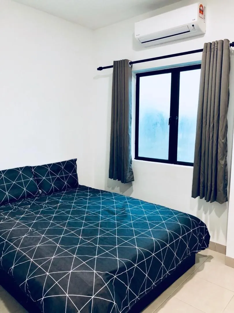 Bed in LunaStay (Shared Common Area)