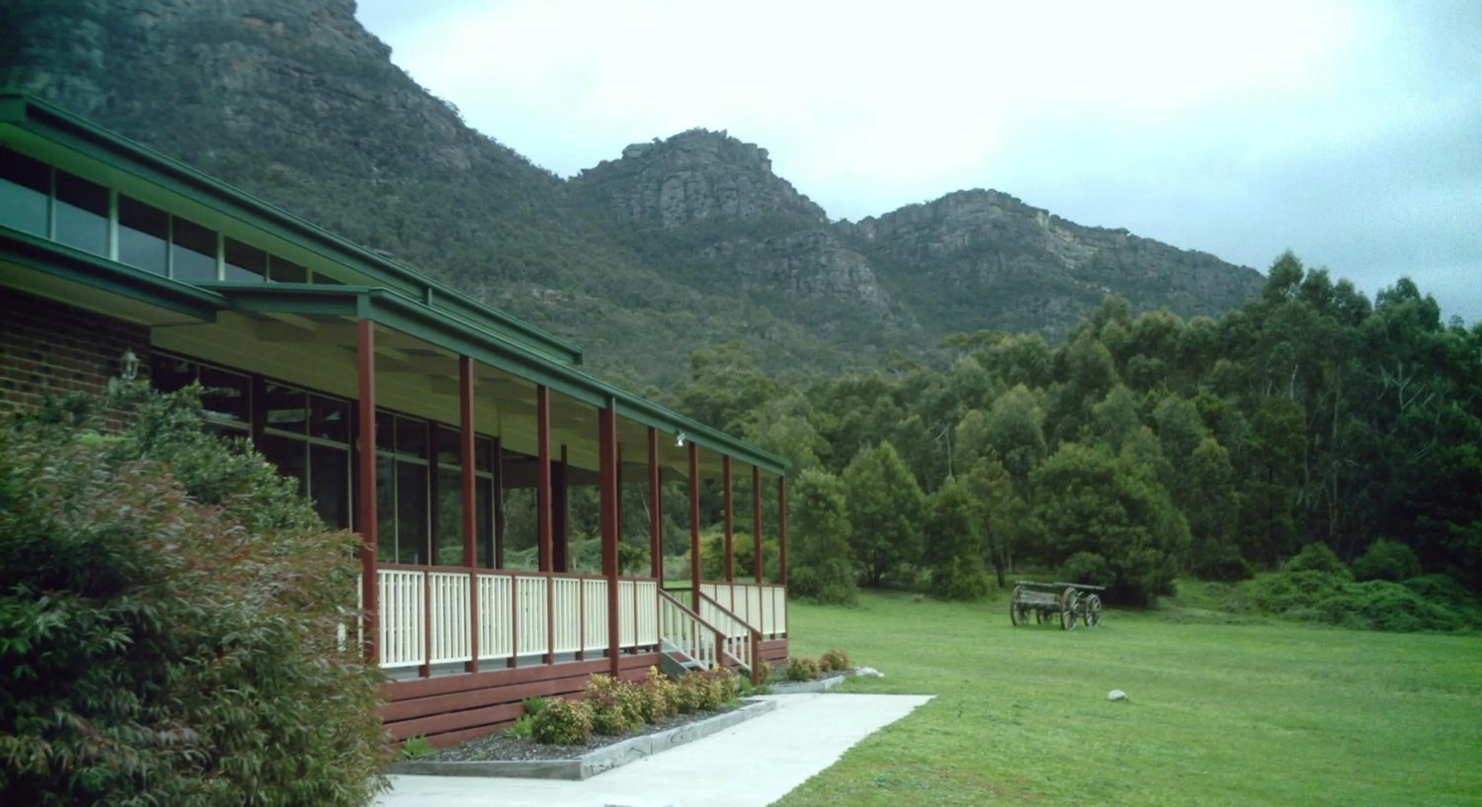 Property building in Halls Gap Valley Lodges