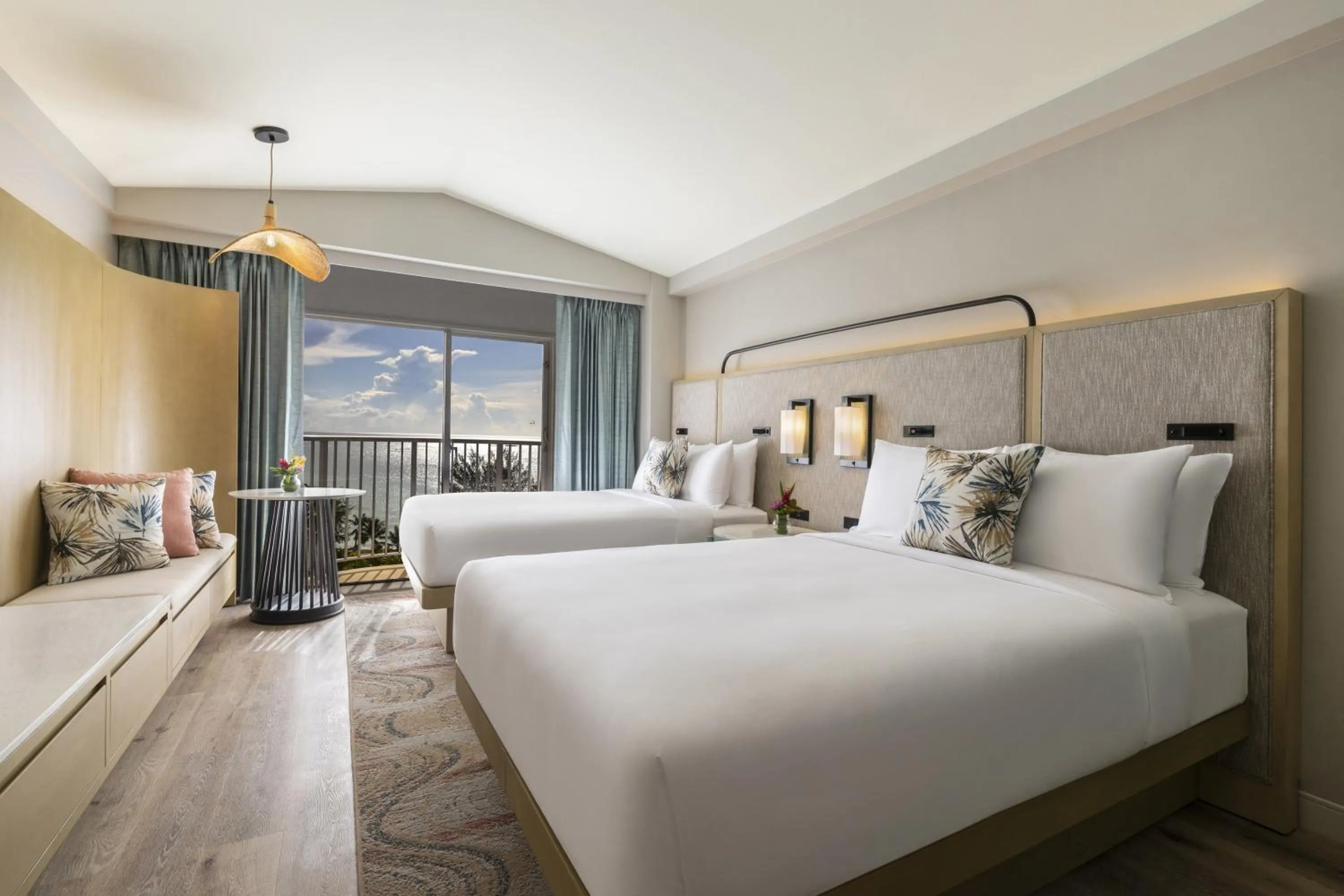 Photo of the whole room, Bed in Crowne Plaza Resort Saipan